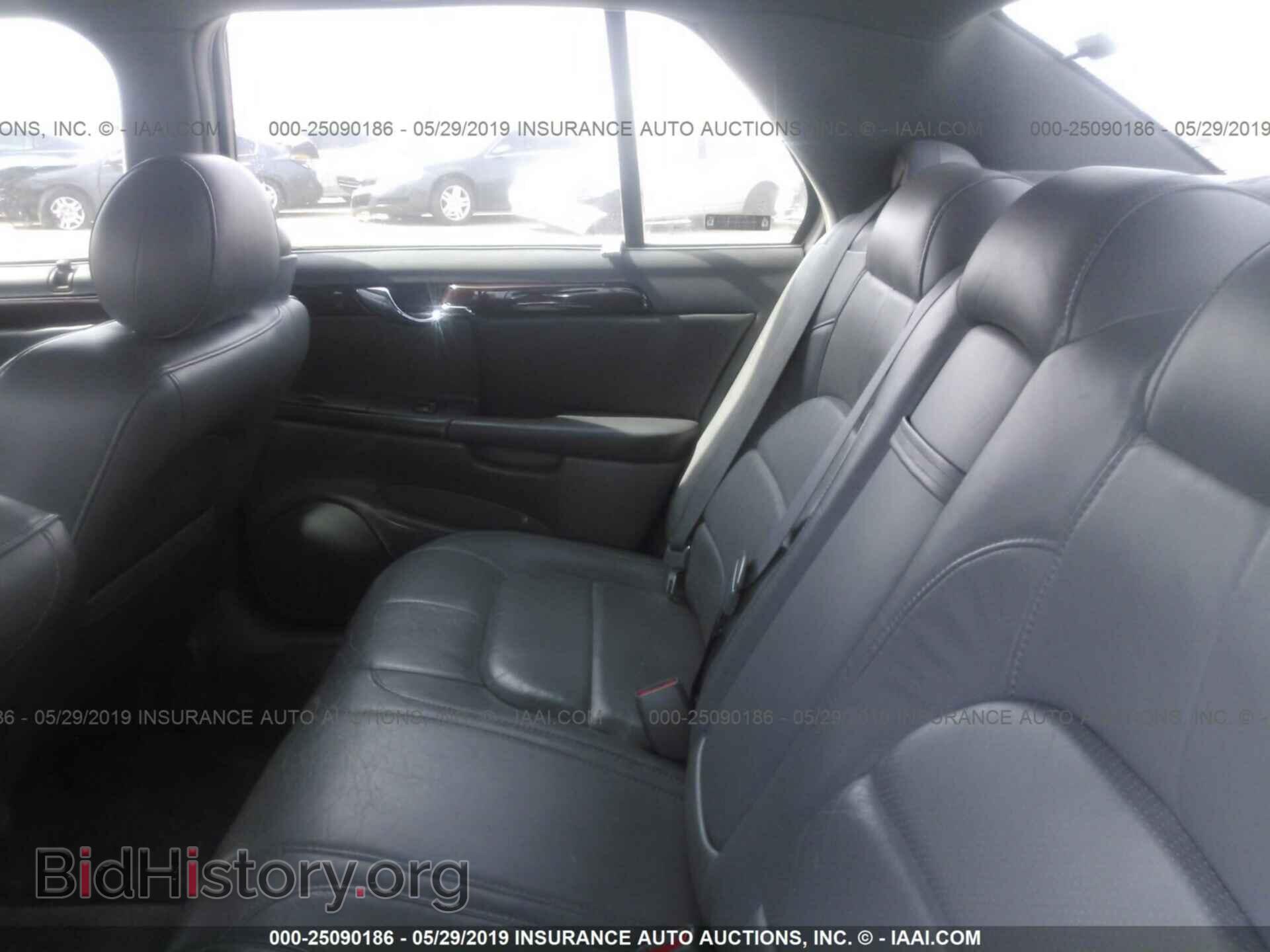 2002 CADILLAC DEVILLE - VIN: 1G6KF57982U135489 - Photo 8