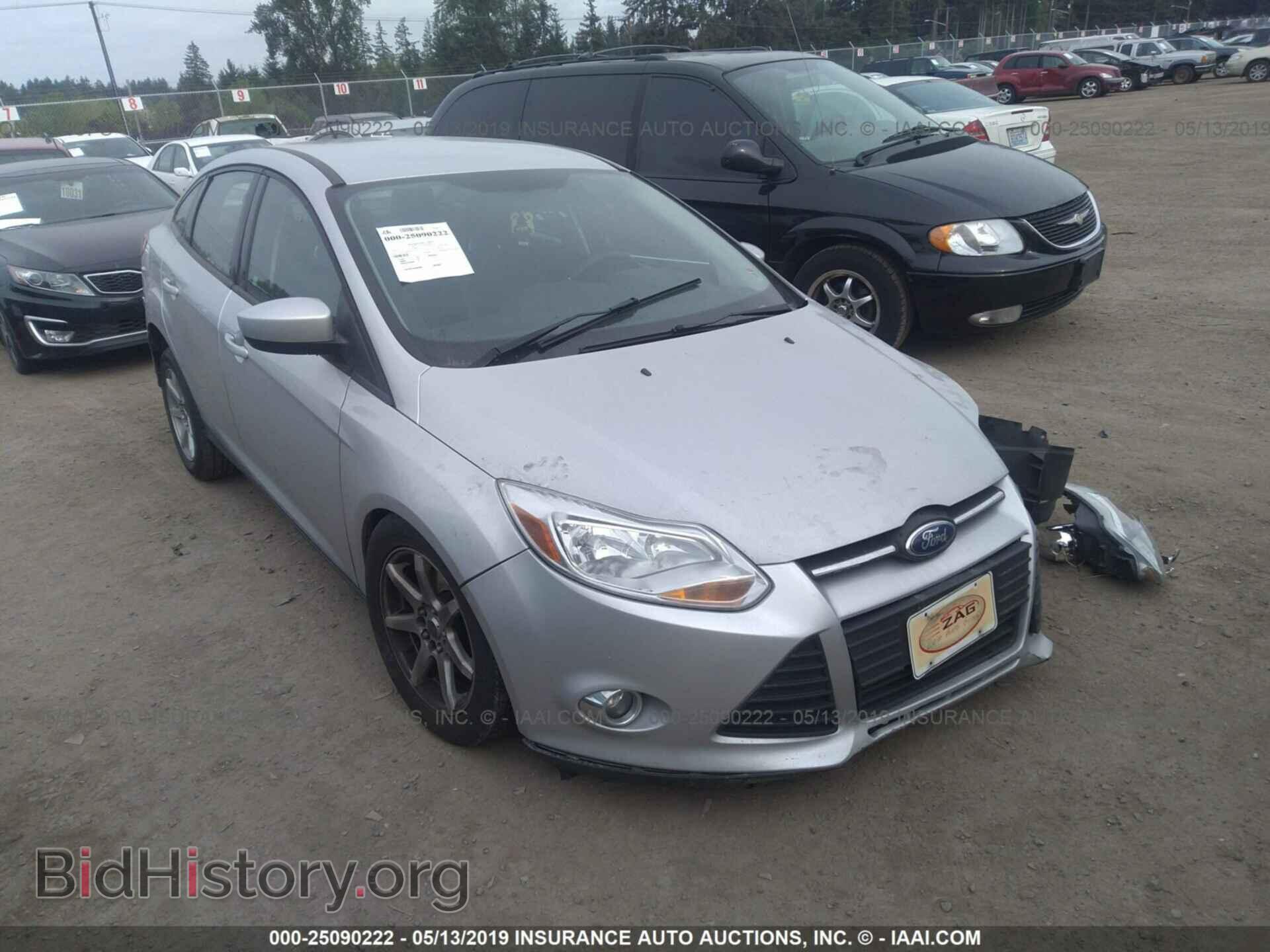 Photo 1FAHP3F22CL305078 - FORD FOCUS 2012