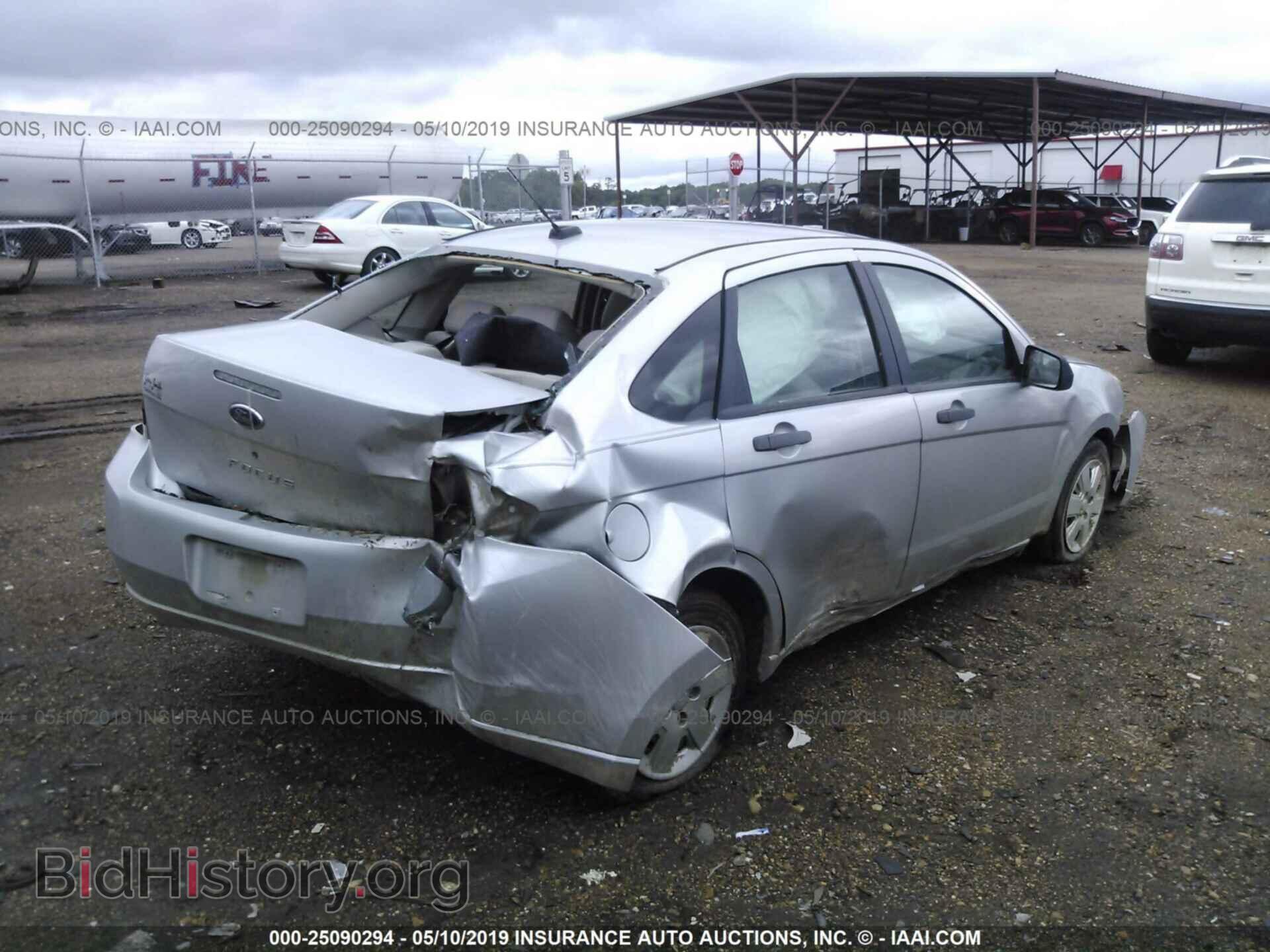 2009 FORD FOCUS - VIN: 1FAHP34N99W130638 - Фото 4