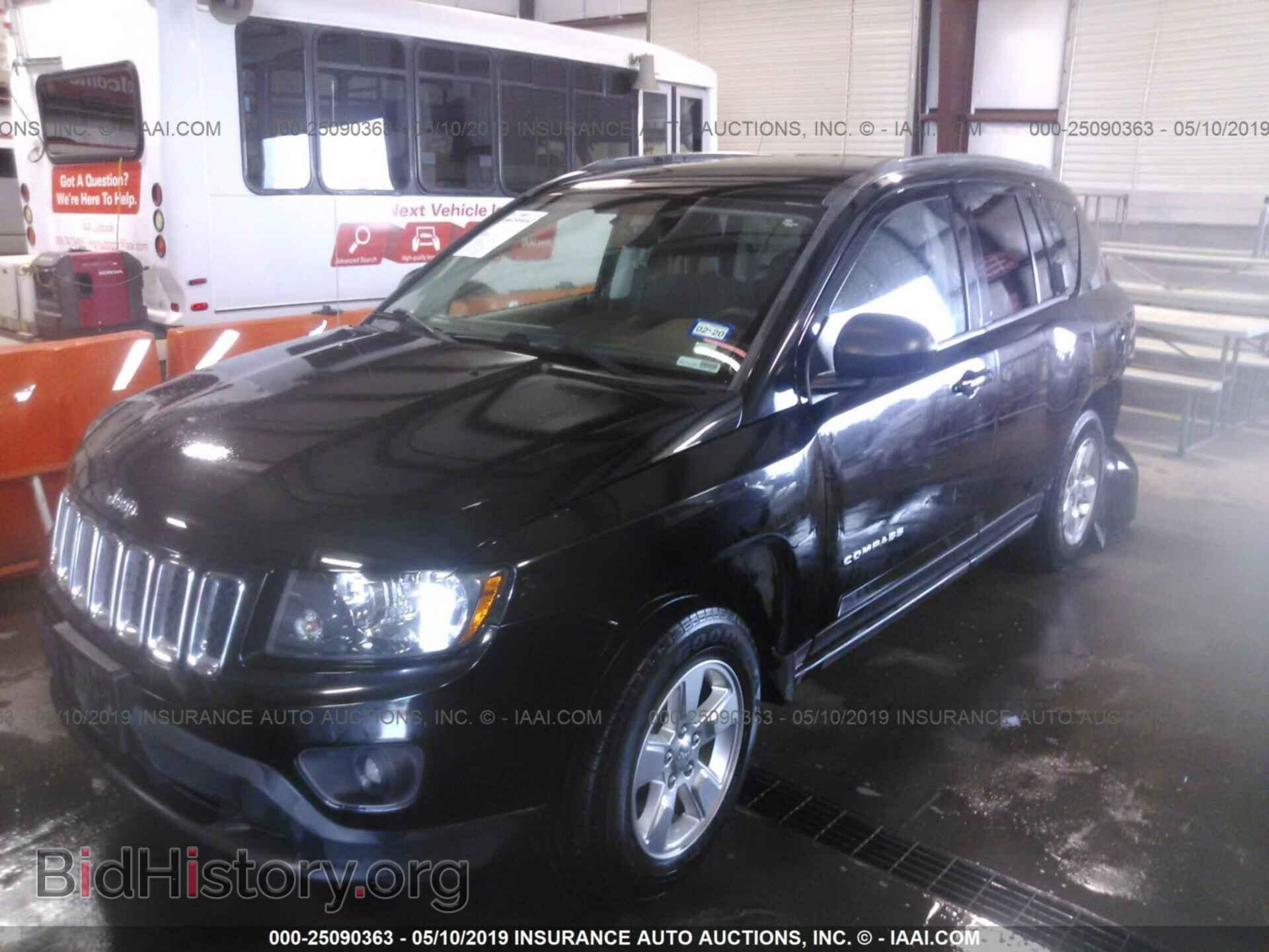 2014 JEEP COMPASS - VIN: 1C4NJCBA0ED883057 - Фото 2