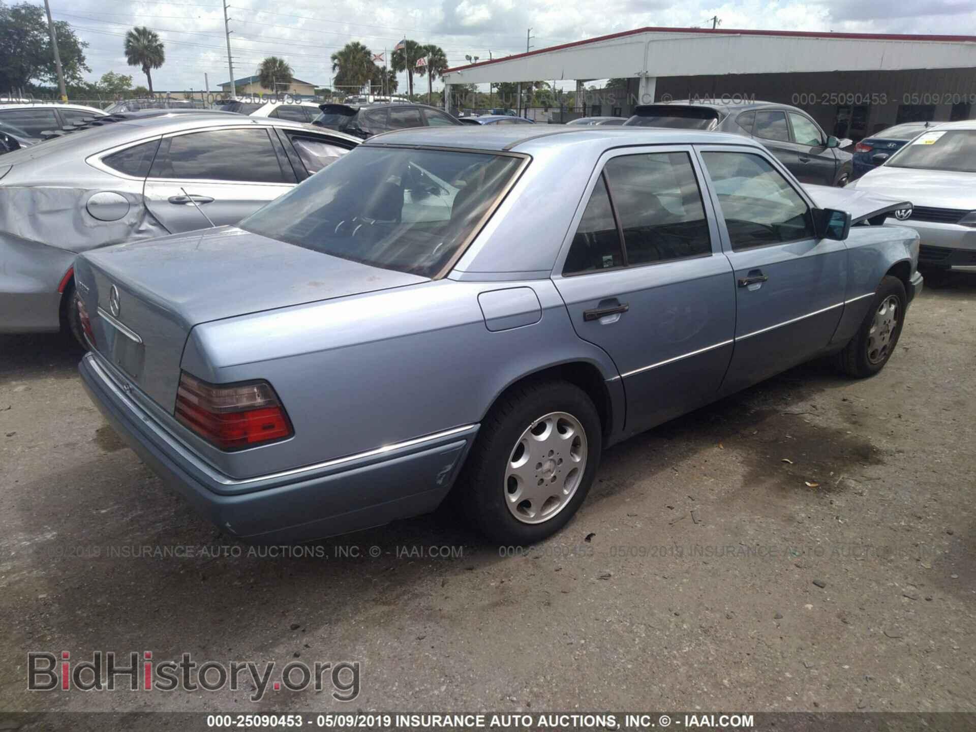 1994 MERCEDES-BENZ E - VIN: WDBEA32E1RC143577 - Фото 4