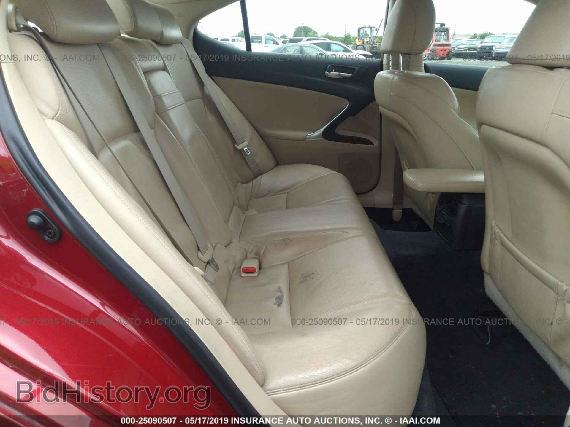 2008 LEXUS IS - VIN: JTHCK262X82022615 - Фото 8