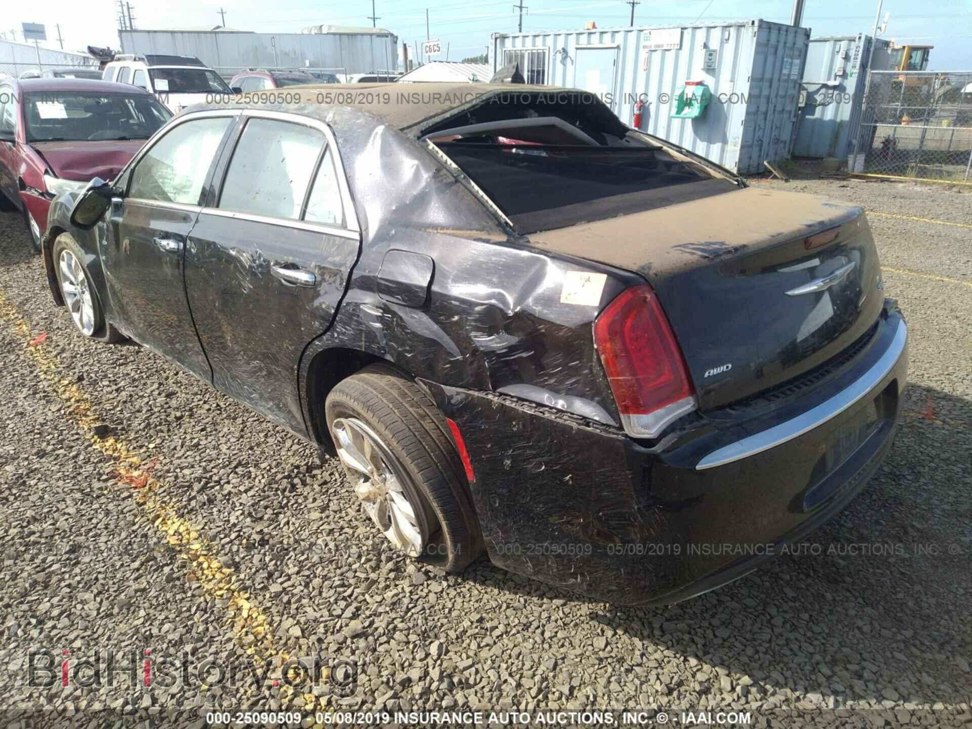 2016 CHRYSLER 300C - VIN: 2C3CCAKG9GH351861 - Фото 3