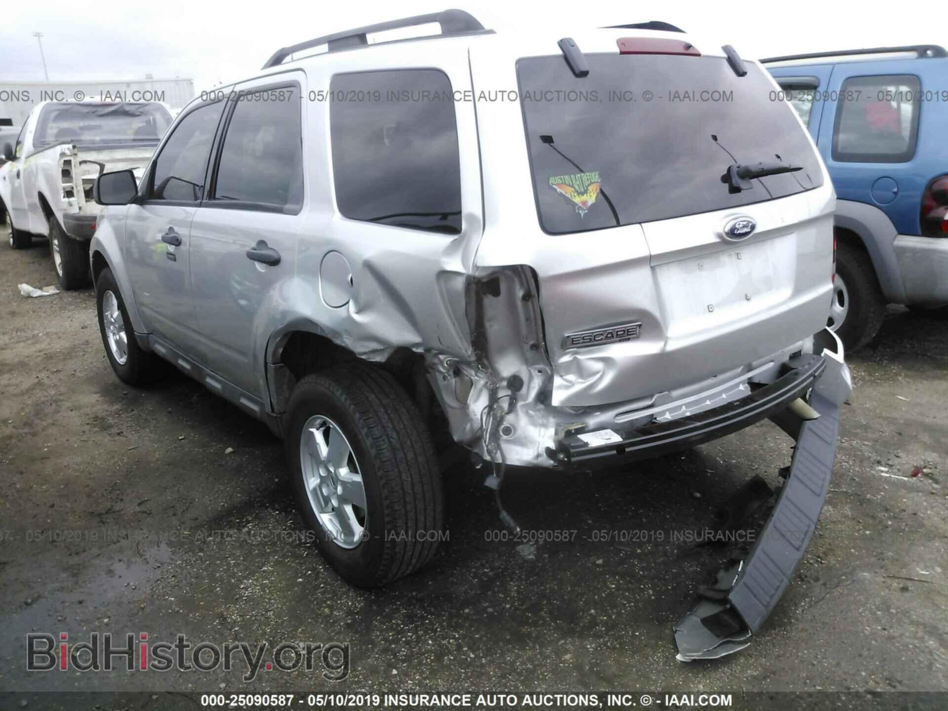 2009 FORD ESCAPE - VIN: 1FMCU03739KA87366 - Фото 3