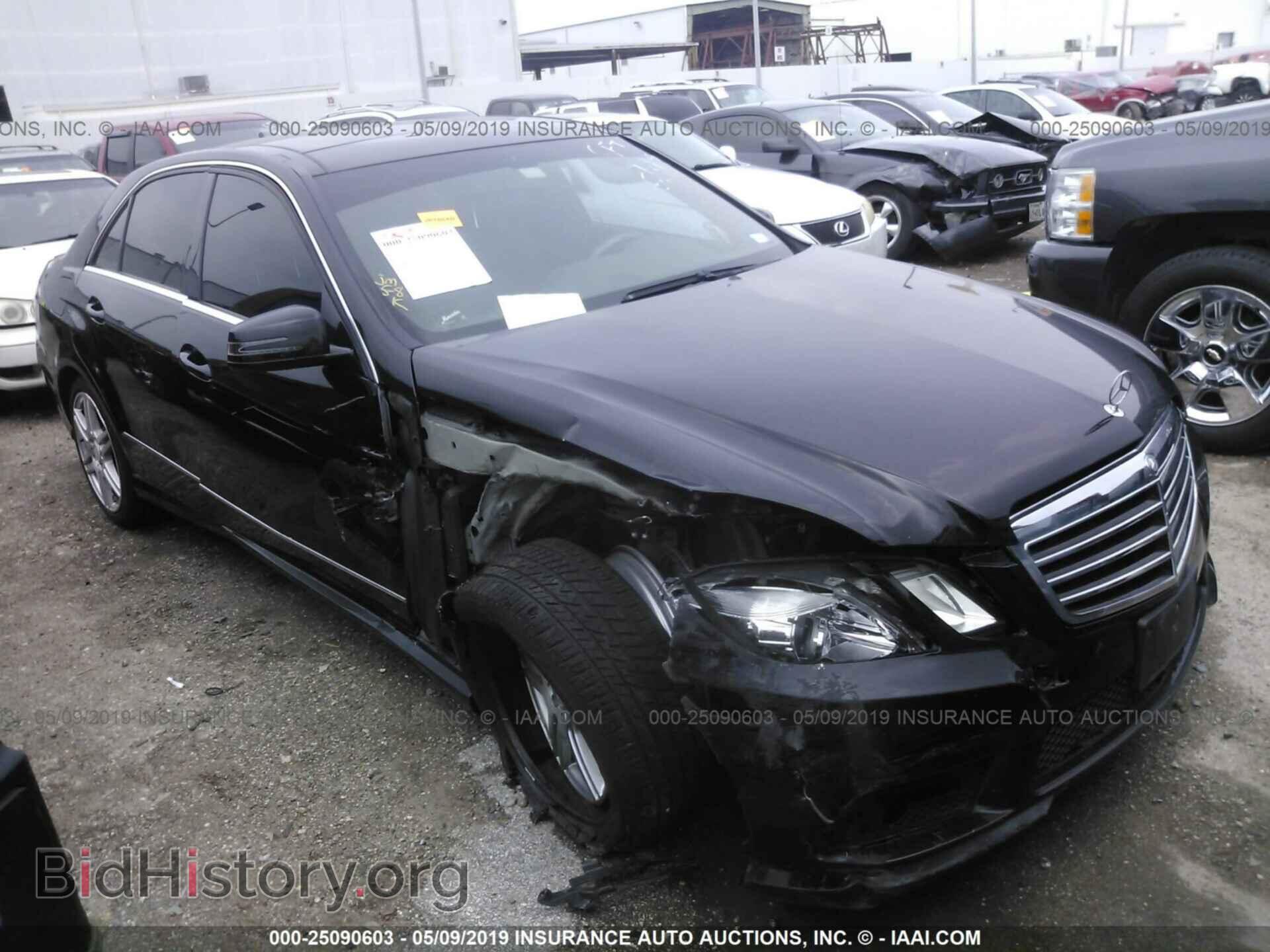 Photo WDDHF8HBXBA294726 - MERCEDES-BENZ E 2011