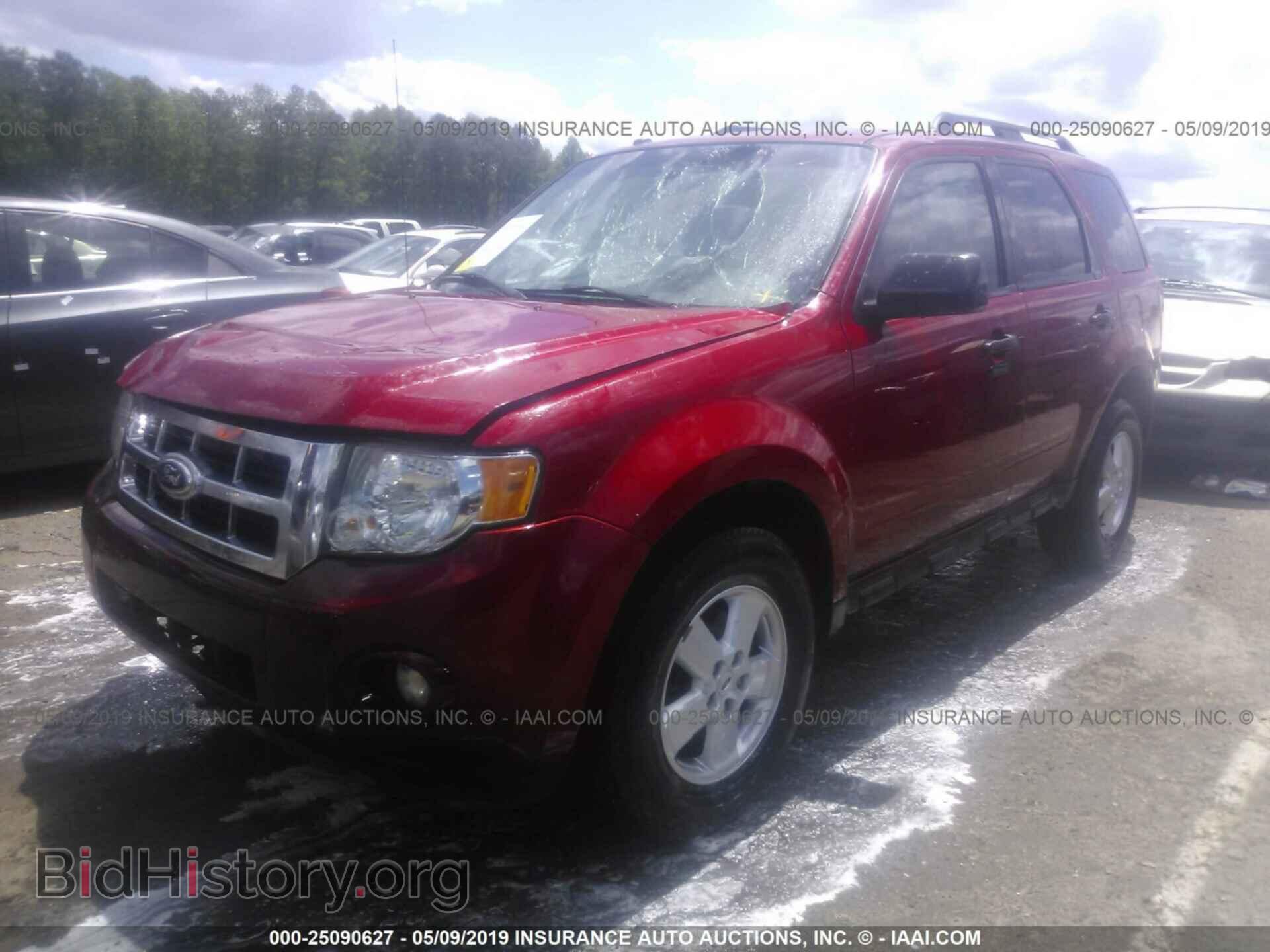 2011 FORD ESCAPE - VIN: 1FMCU9D79BKC38445 - Фото 2