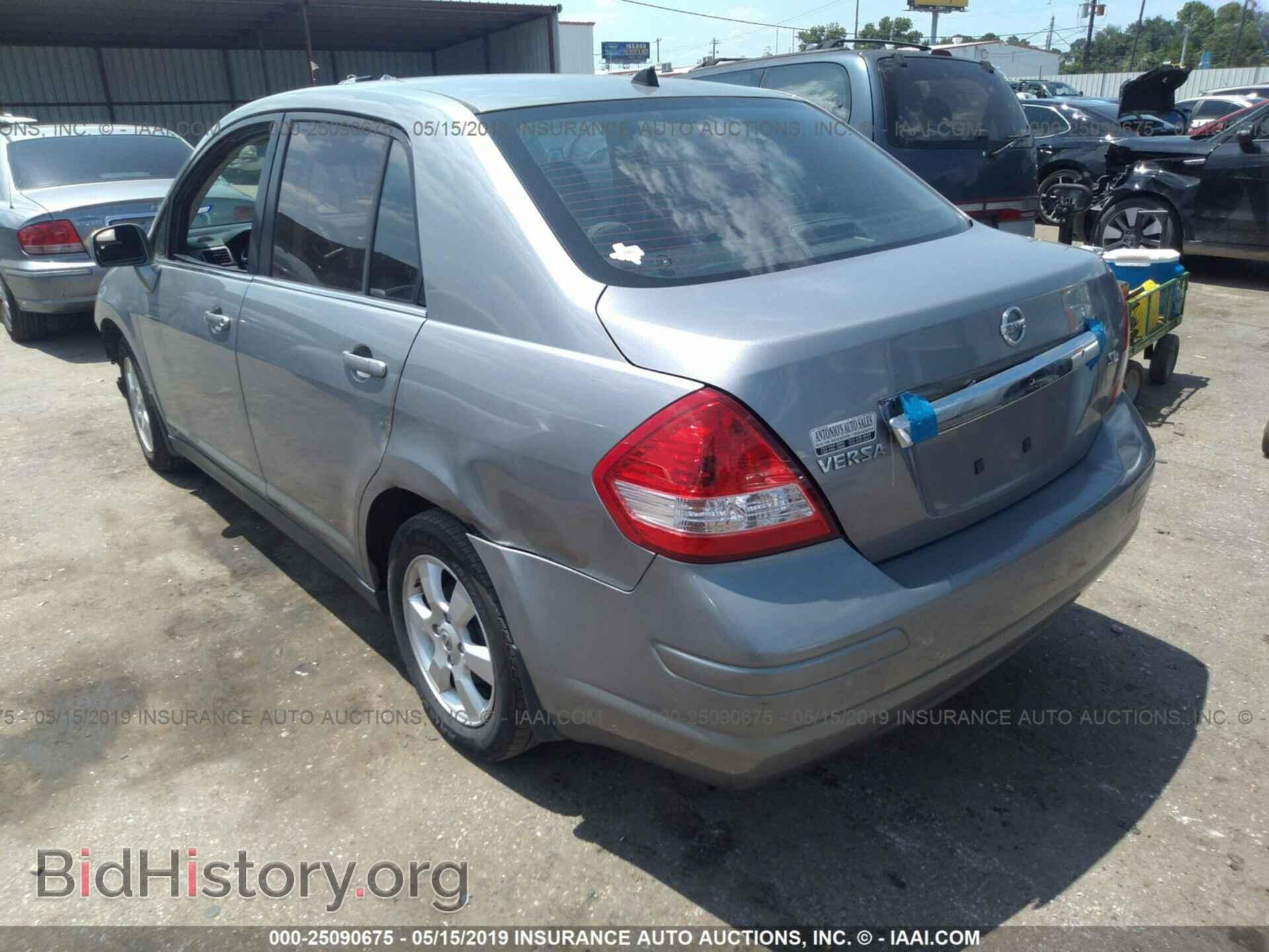 2007 NISSAN VERSA - VIN: 3N1BC11E27L445761 - Фото 3