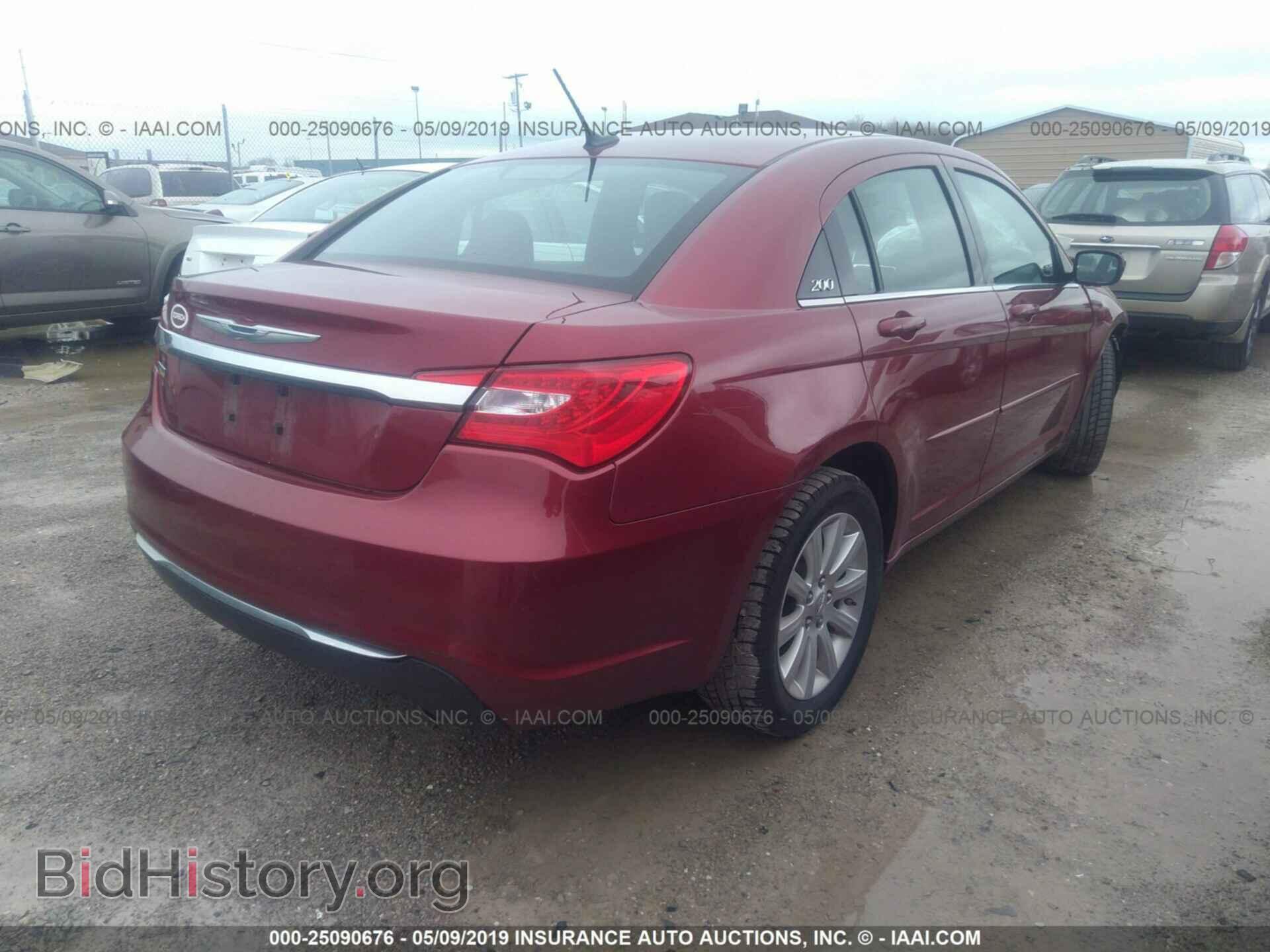 2012 CHRYSLER 200 - VIN: 1C3CCBBG6CN262725 - Фото 4