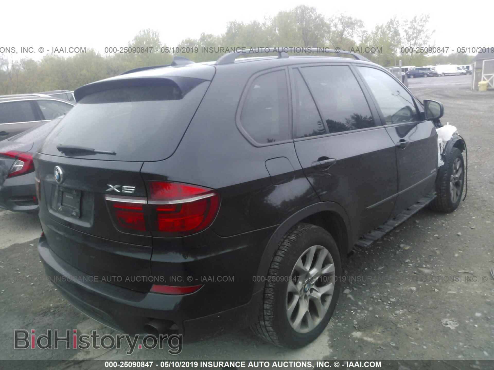 2011 BMW X5 - VIN: 5UXZV4C57BL413282 - Фото 4