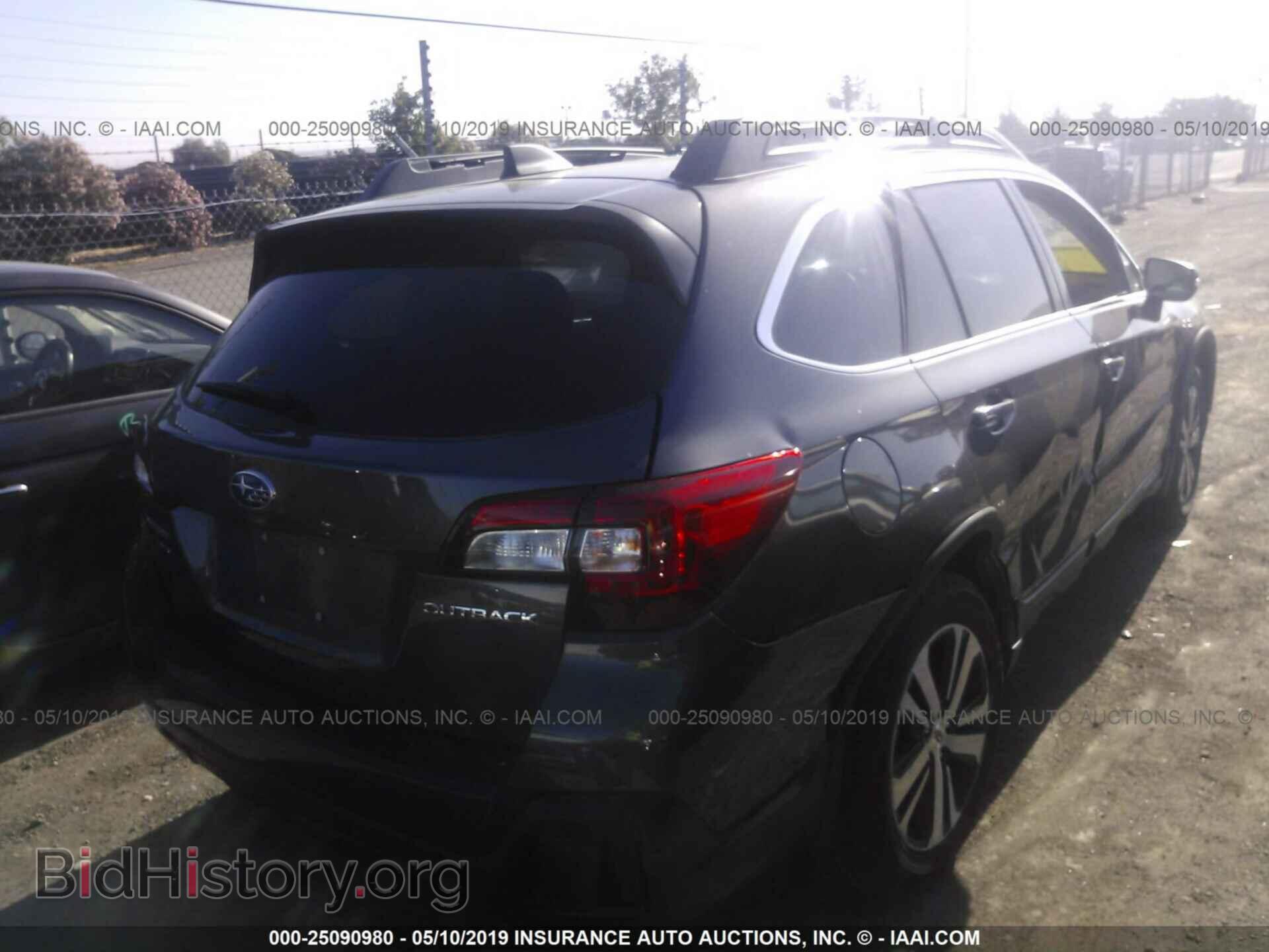 2018 SUBARU OUTBACK - VIN: 4S4BSANC5J3340641 - Фото 4