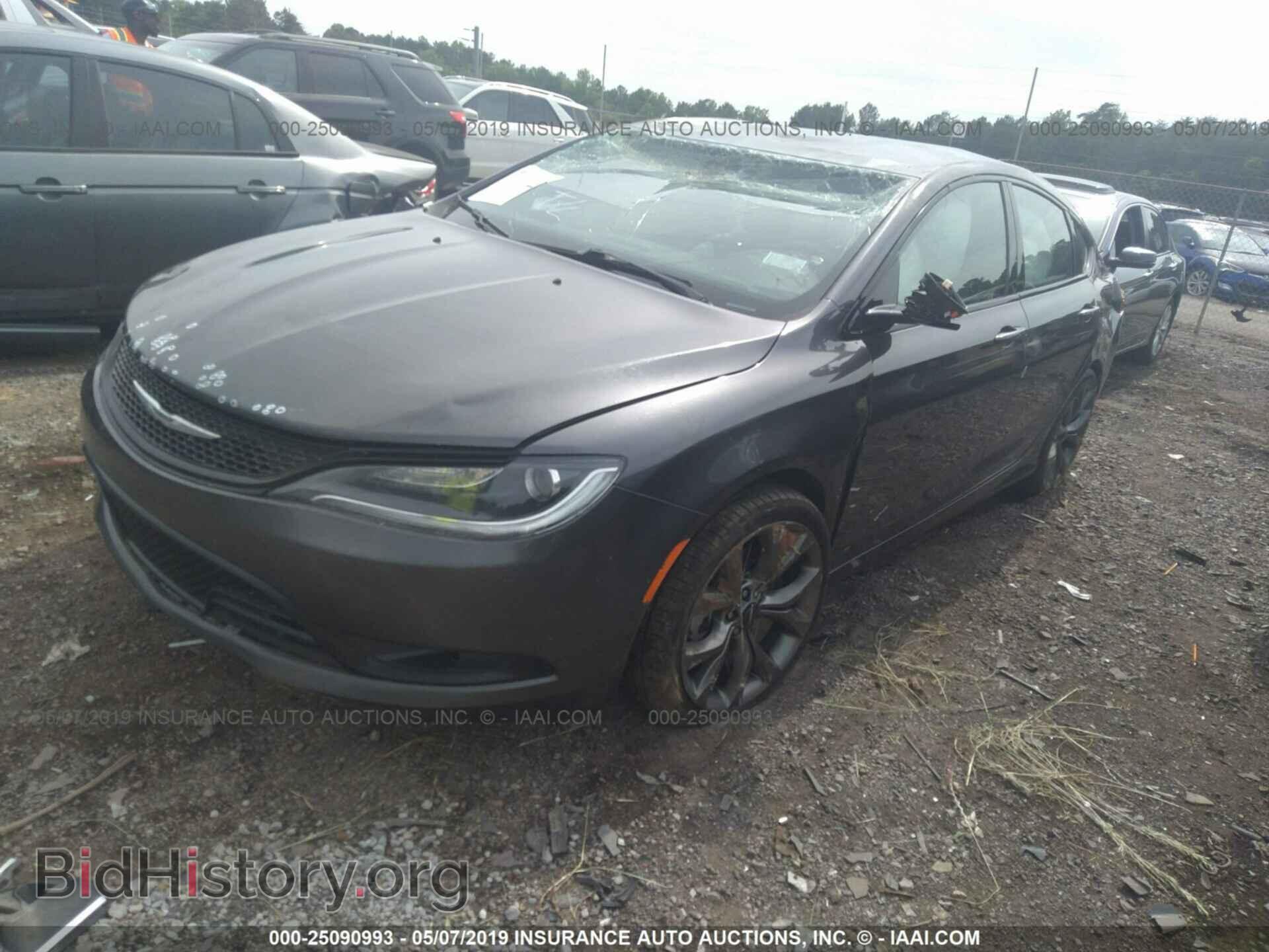 2016 CHRYSLER 200 - VIN: 1C3CCCBB4GN100818 - Photo 2
