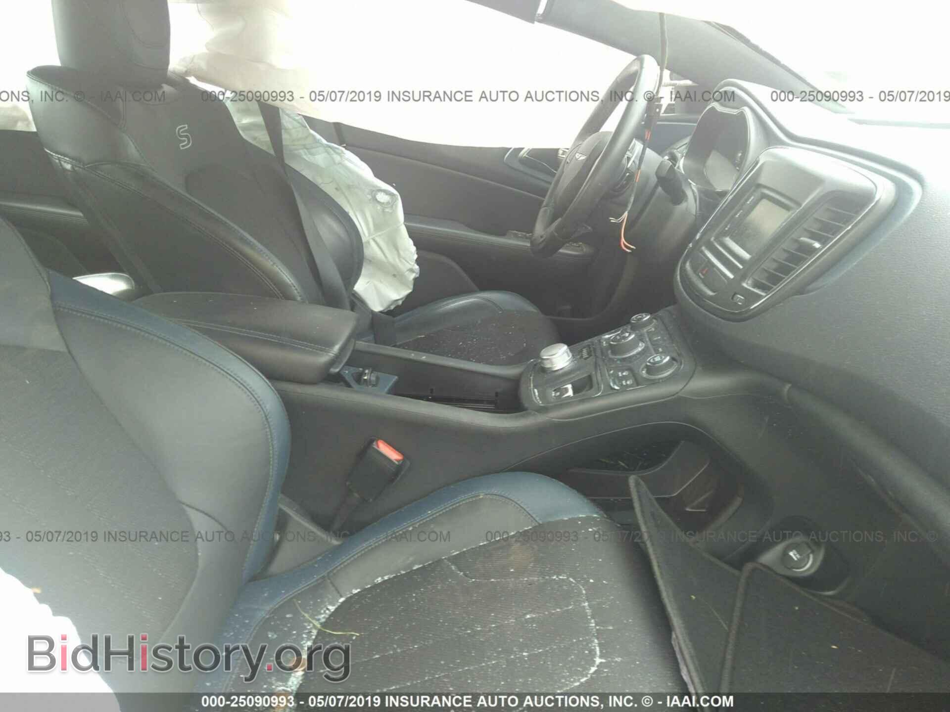 2016 CHRYSLER 200 - VIN: 1C3CCCBB4GN100818 - Photo 5