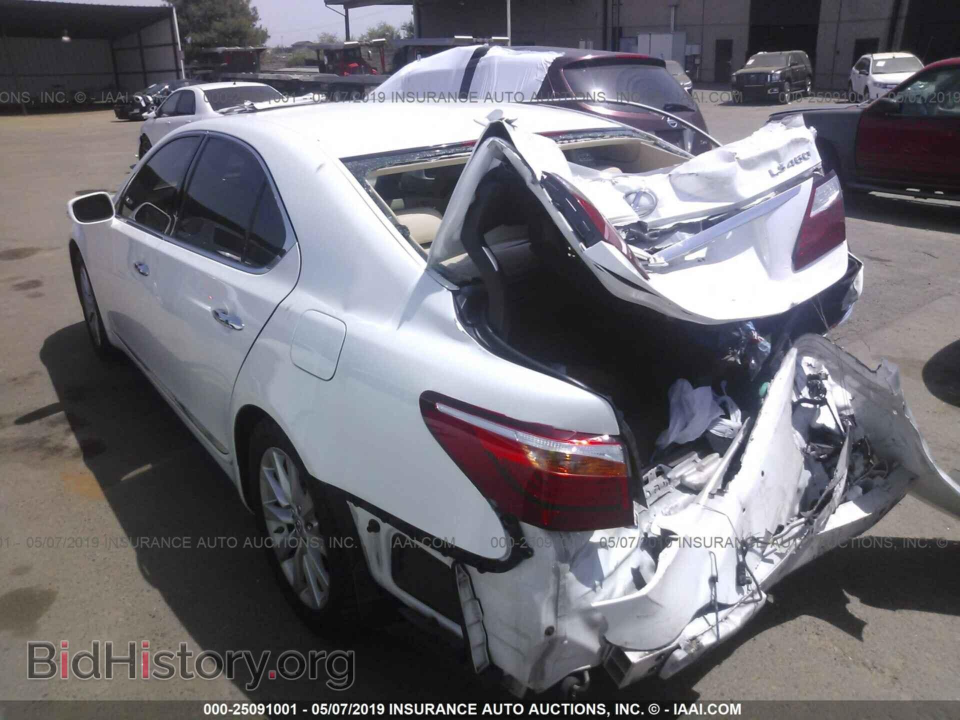 2012 LEXUS LS - VIN: JTHBL5EF7C5108342 - Photo 3