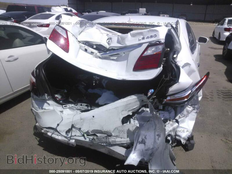 2012 Lexus LS (VIN JTHBL5EF7C5108342) — фото 6 из 10