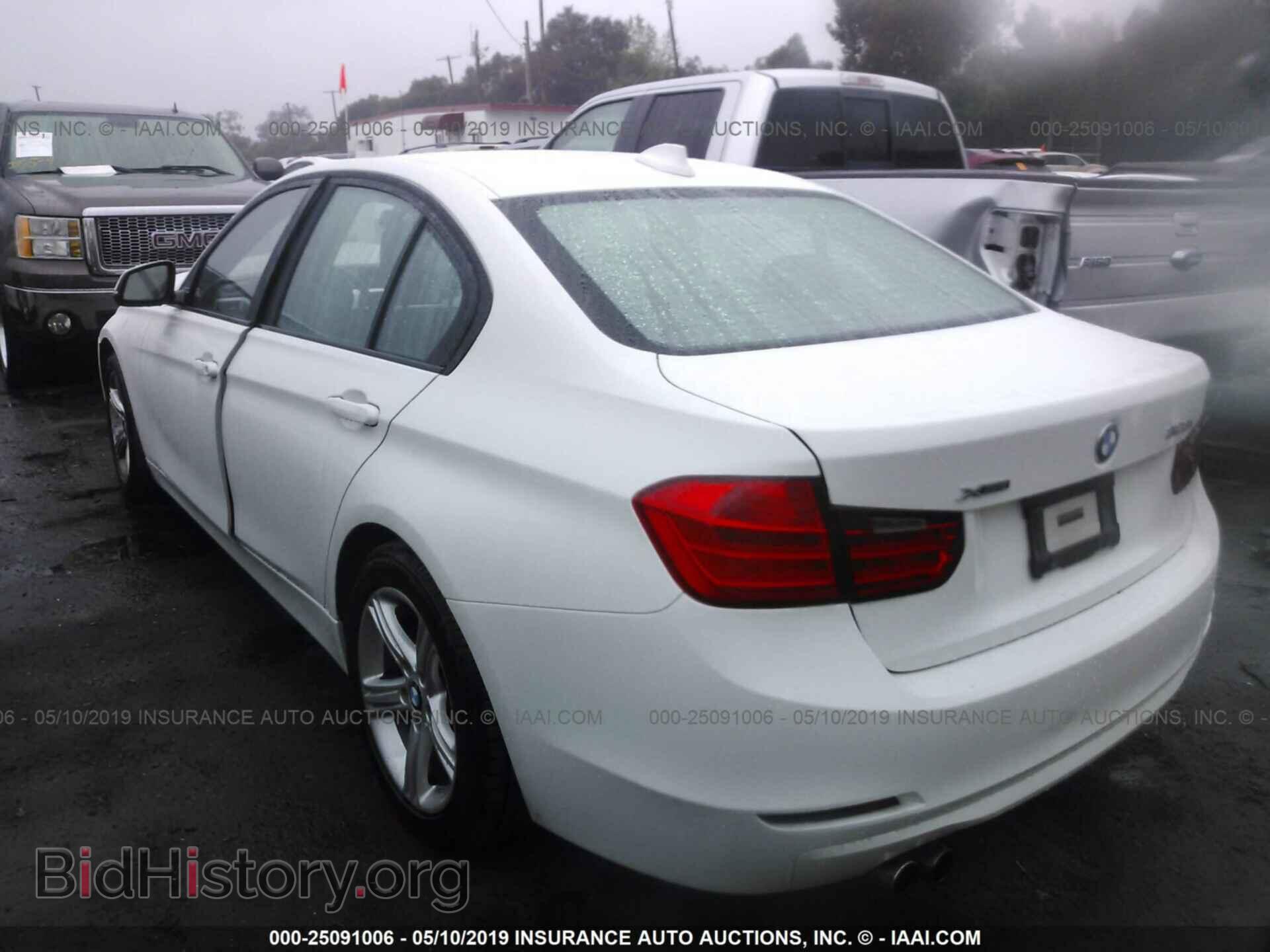 2013 BMW 328 - VIN: WBA3B3G5XDNR80000 - Фото 3