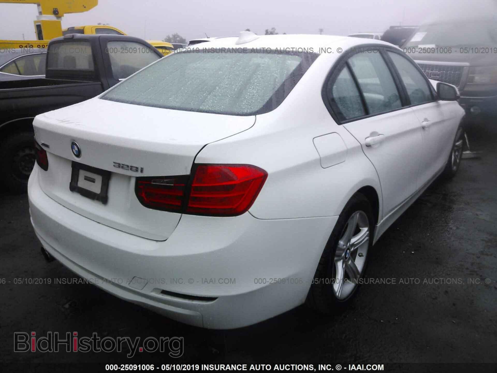 2013 BMW 328 - VIN: WBA3B3G5XDNR80000 - Фото 4