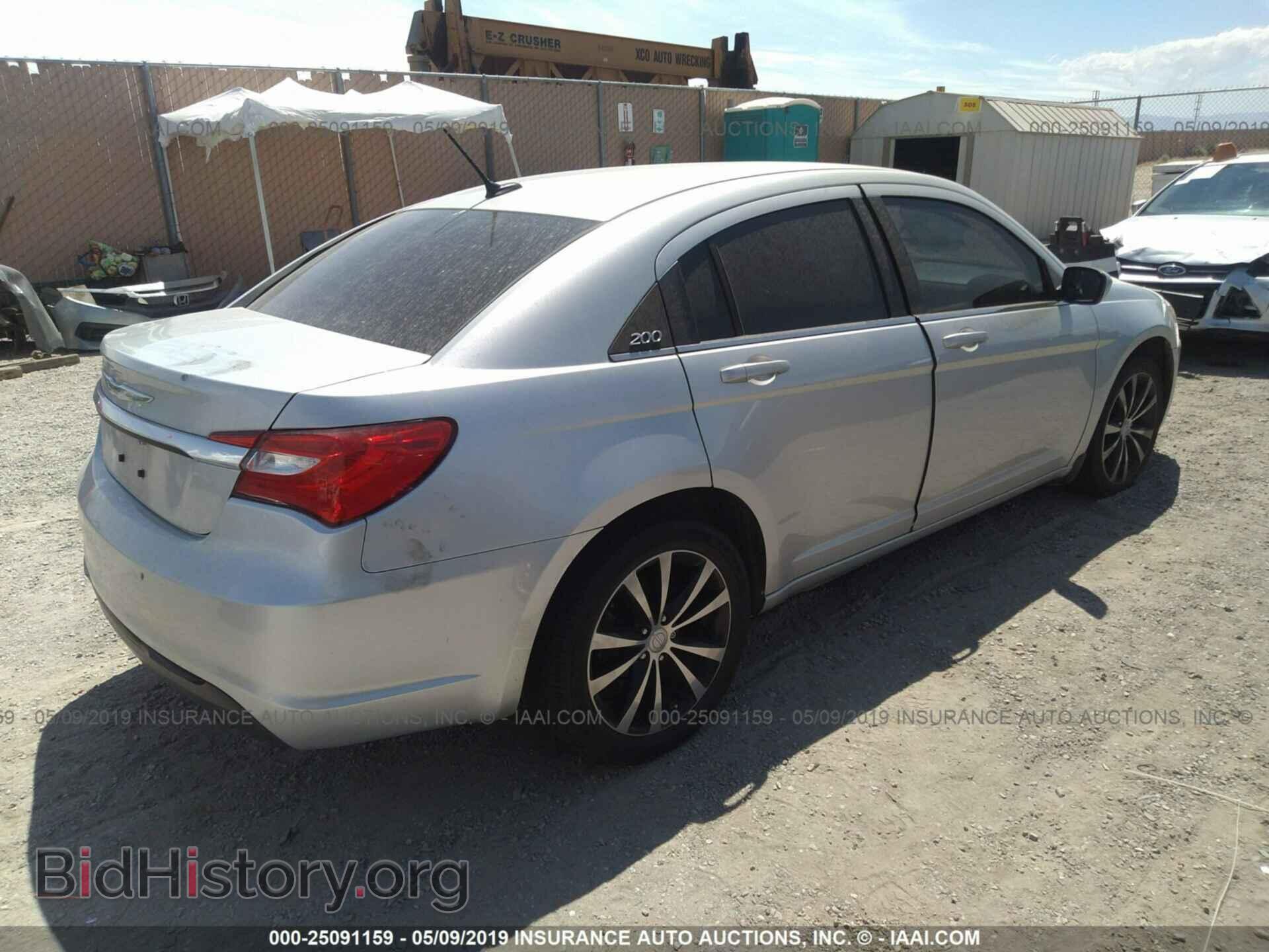 2012 CHRYSLER 200 - VIN: 1C3CCBBG9CN297498 - Photo 4