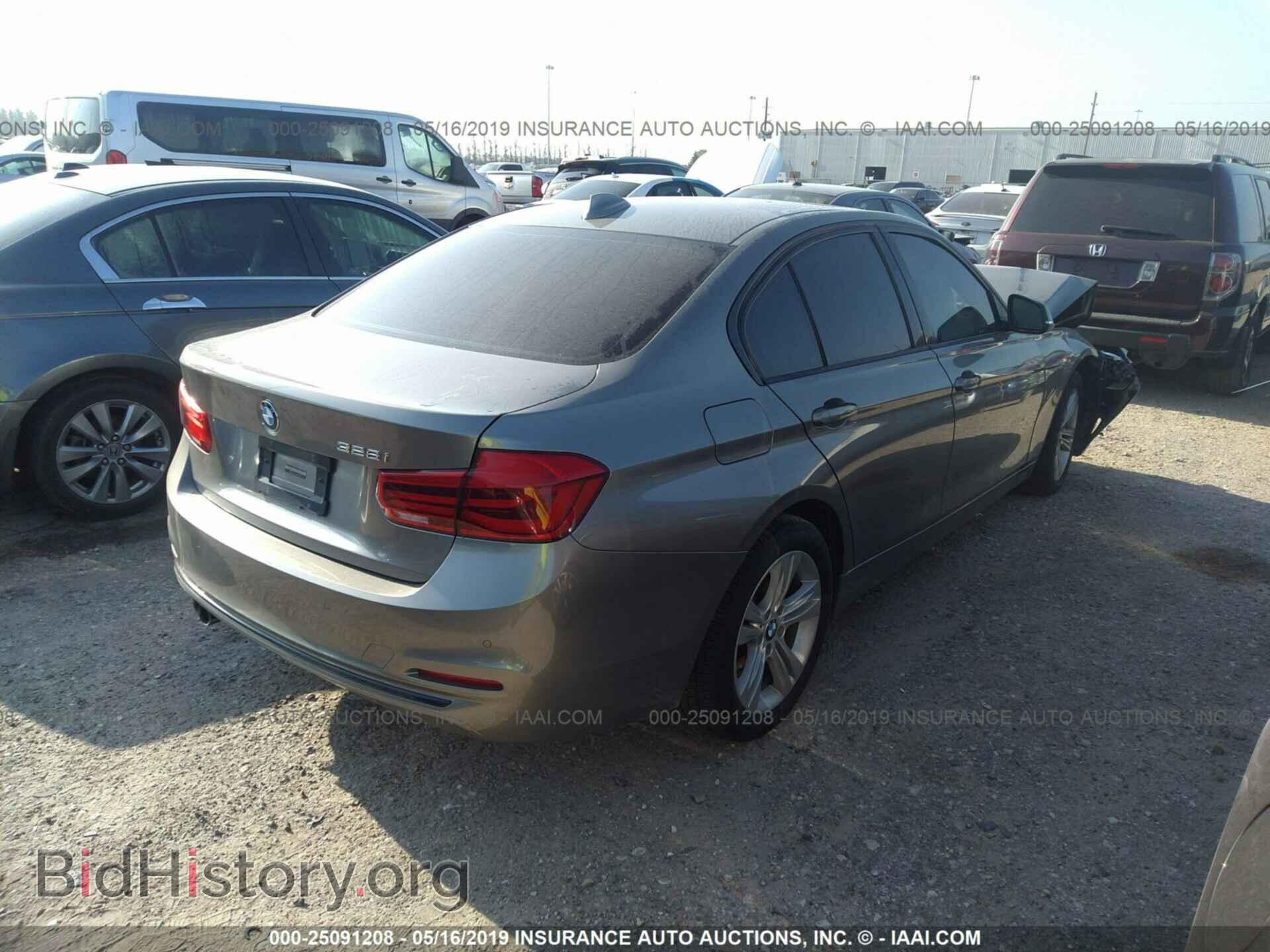2016 BMW 328 - VIN: WBA8E9G58GNT45202 - Фото 4