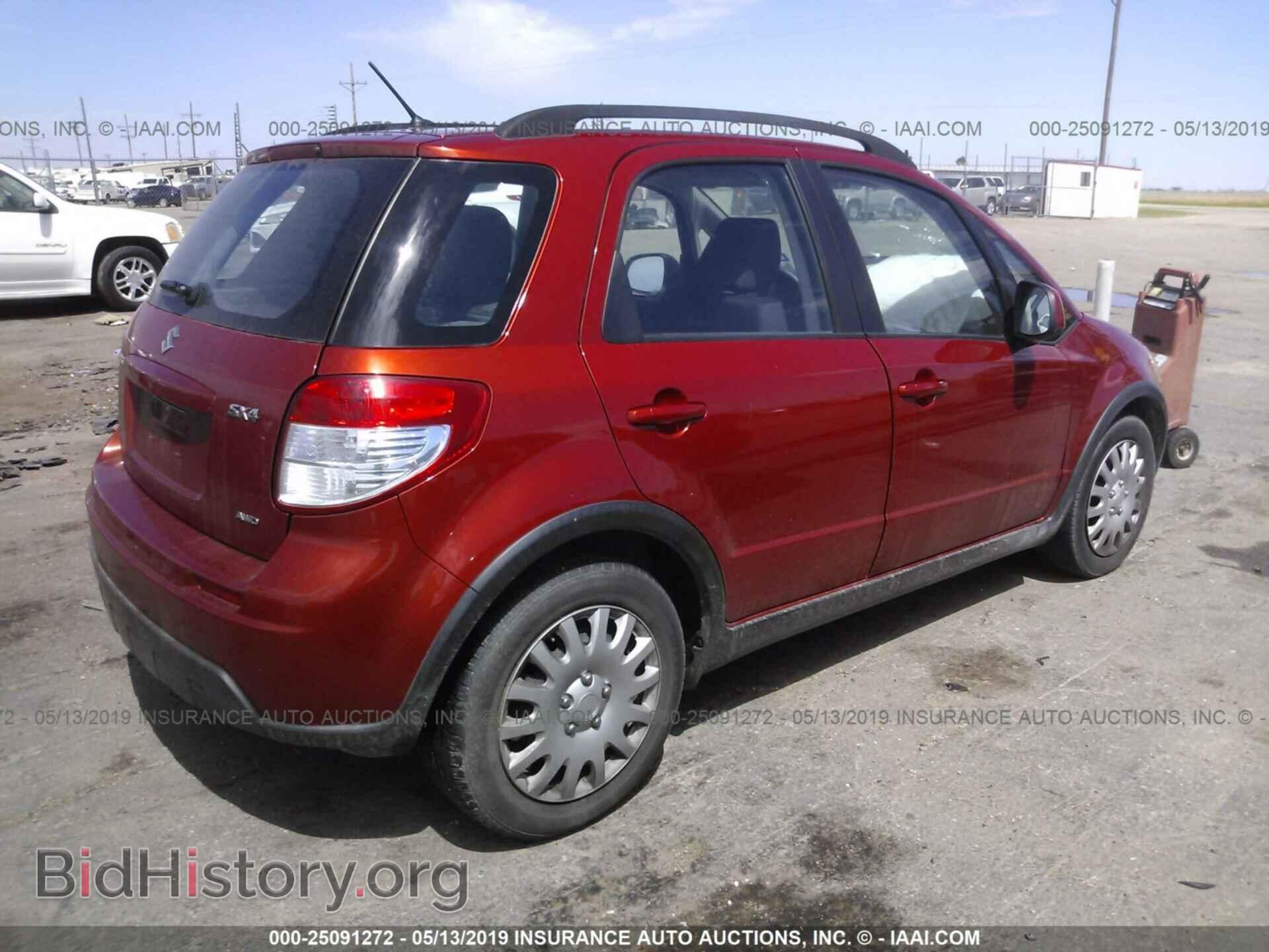 2011 SUZUKI SX4 - VIN: JS2YB5A36B6304412 - Photo 4