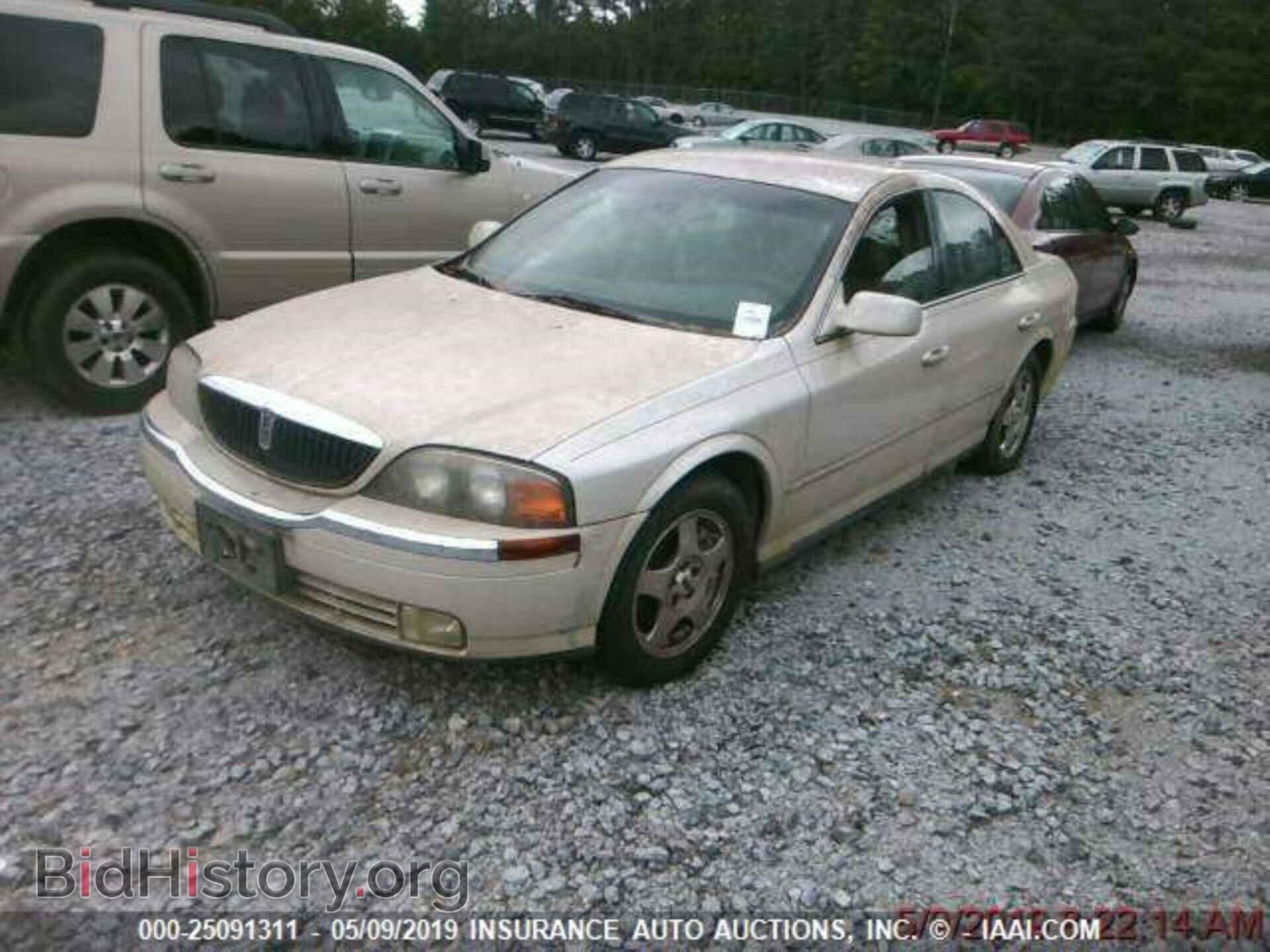 Фотография 1LNHM87A31Y670340 - LINCOLN LS 2001