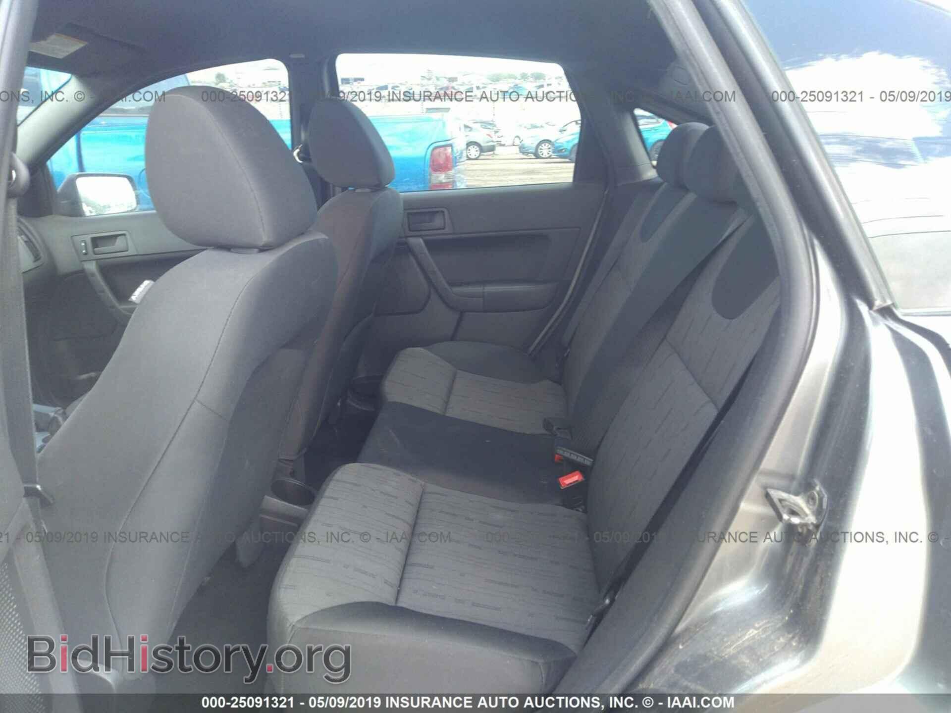 2009 FORD FOCUS - VIN: 1FAHP35N49W202425 - Photo 8