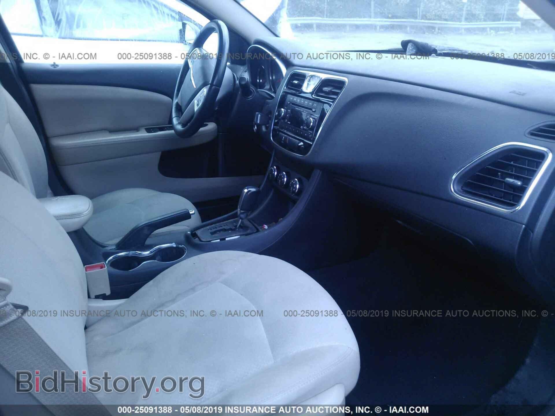 2012 CHRYSLER 200 - VIN: 1C3CCBBB5CN131290 - Фото 5