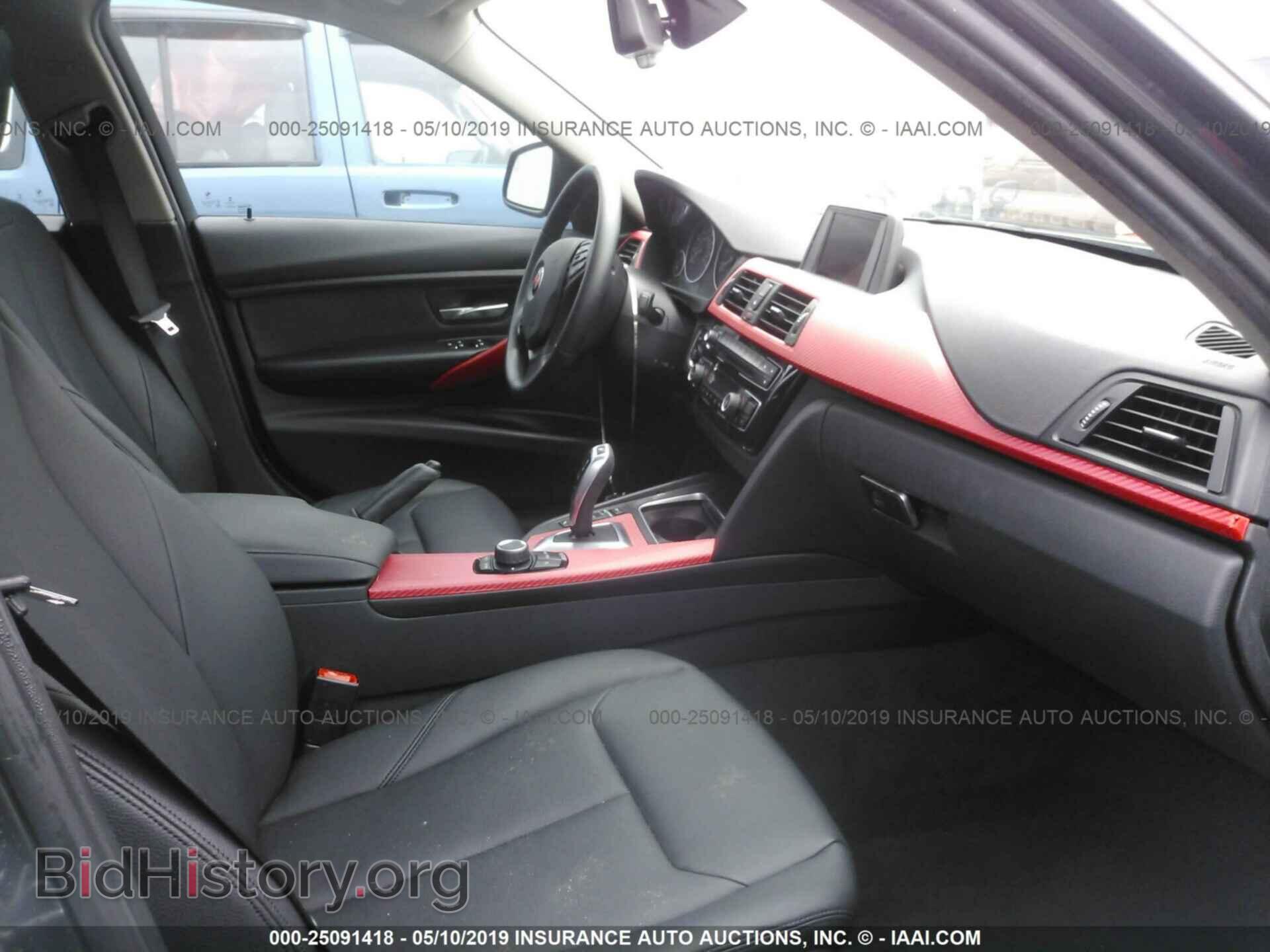 2016 BMW 320 - VIN: WBA8E1G57GNT37626 - Фото 5