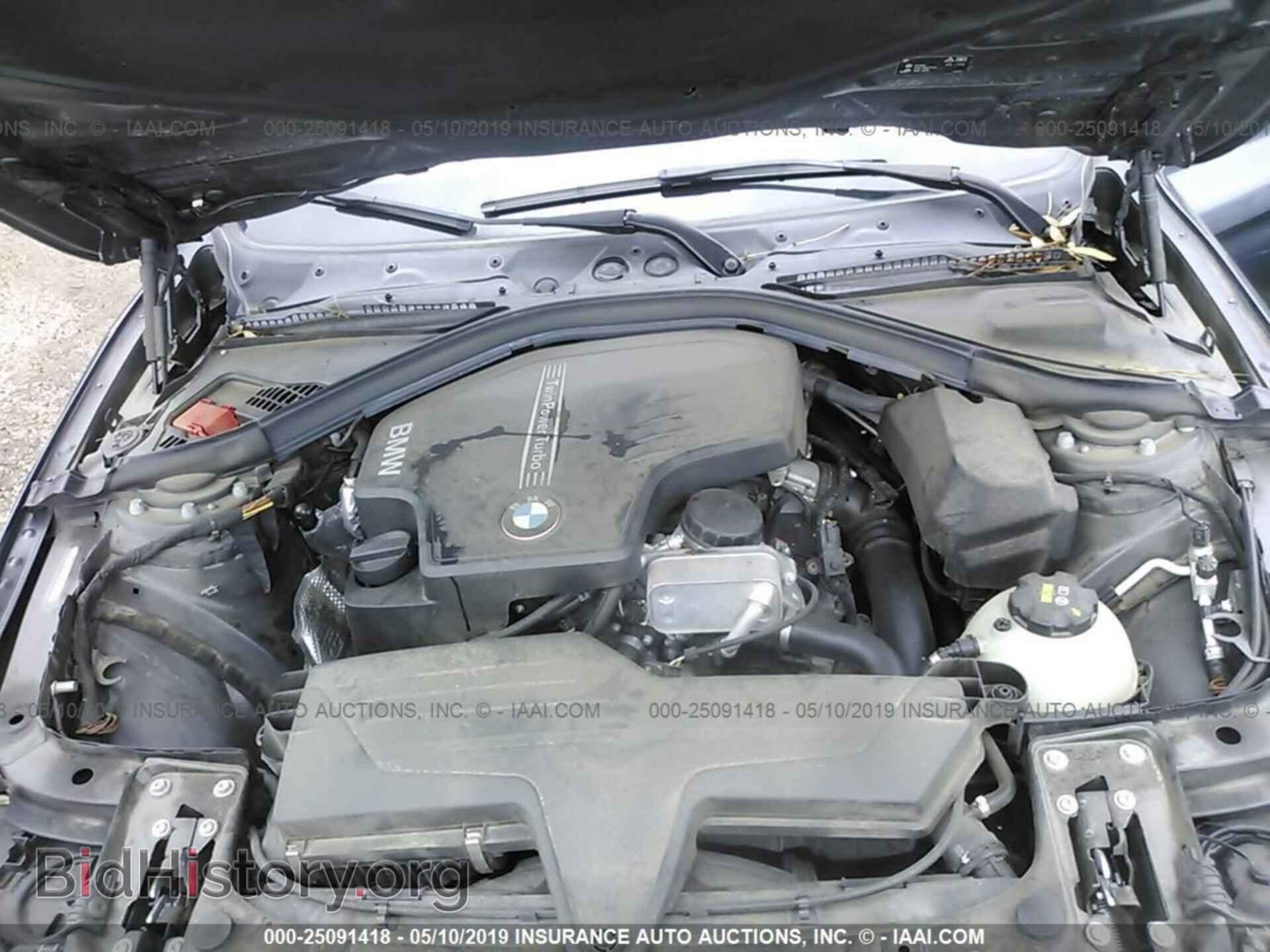 2016 BMW 320 - VIN: WBA8E1G57GNT37626 - Фото 10