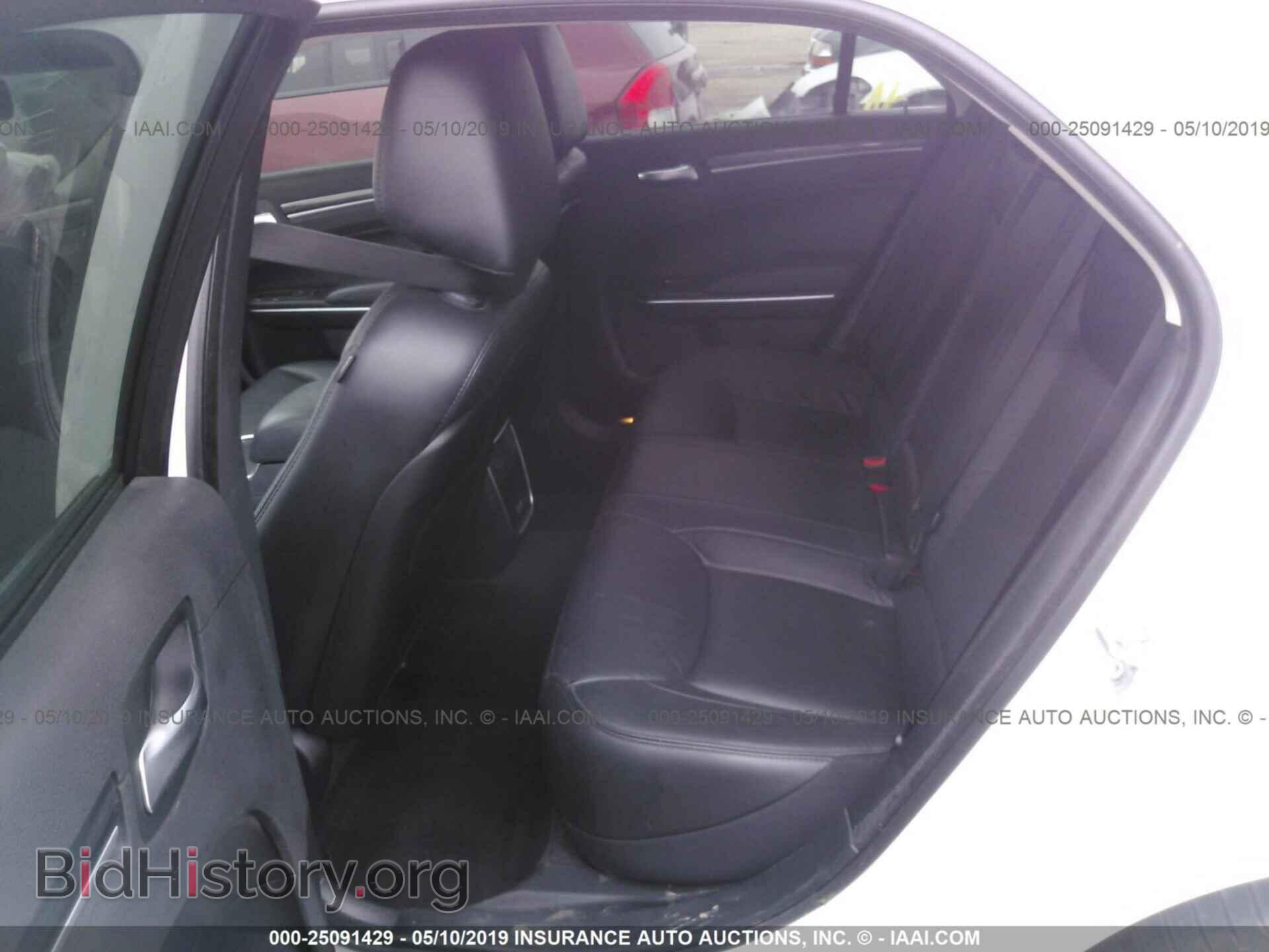 2018 CHRYSLER 300 - VIN: 2C3CCAAG2JH283637 - Фото 8