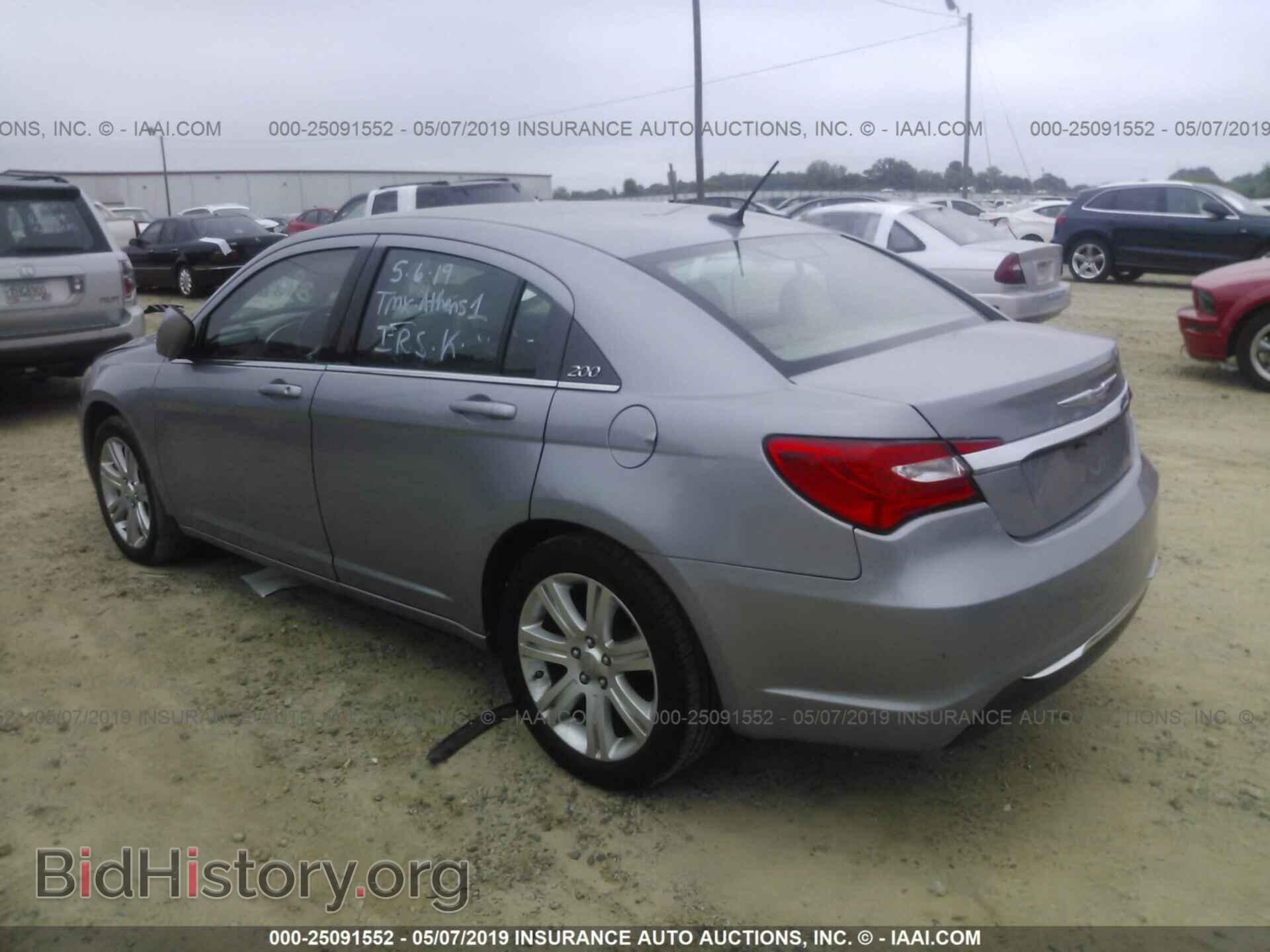 2013 CHRYSLER 200 - VIN: 1C3CCBBB8DN584742 - Photo 3