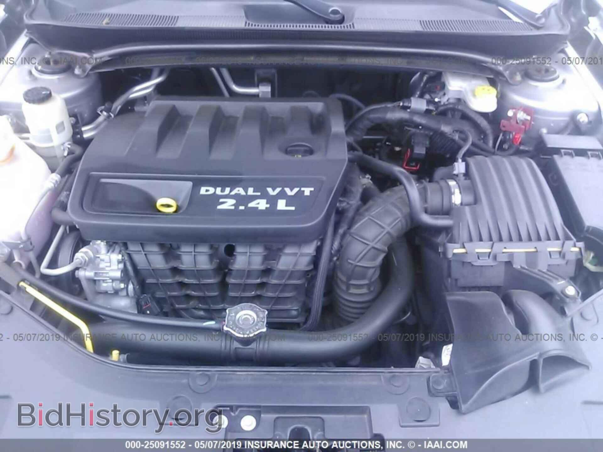 2013 CHRYSLER 200 - VIN: 1C3CCBBB8DN584742 - Photo 10