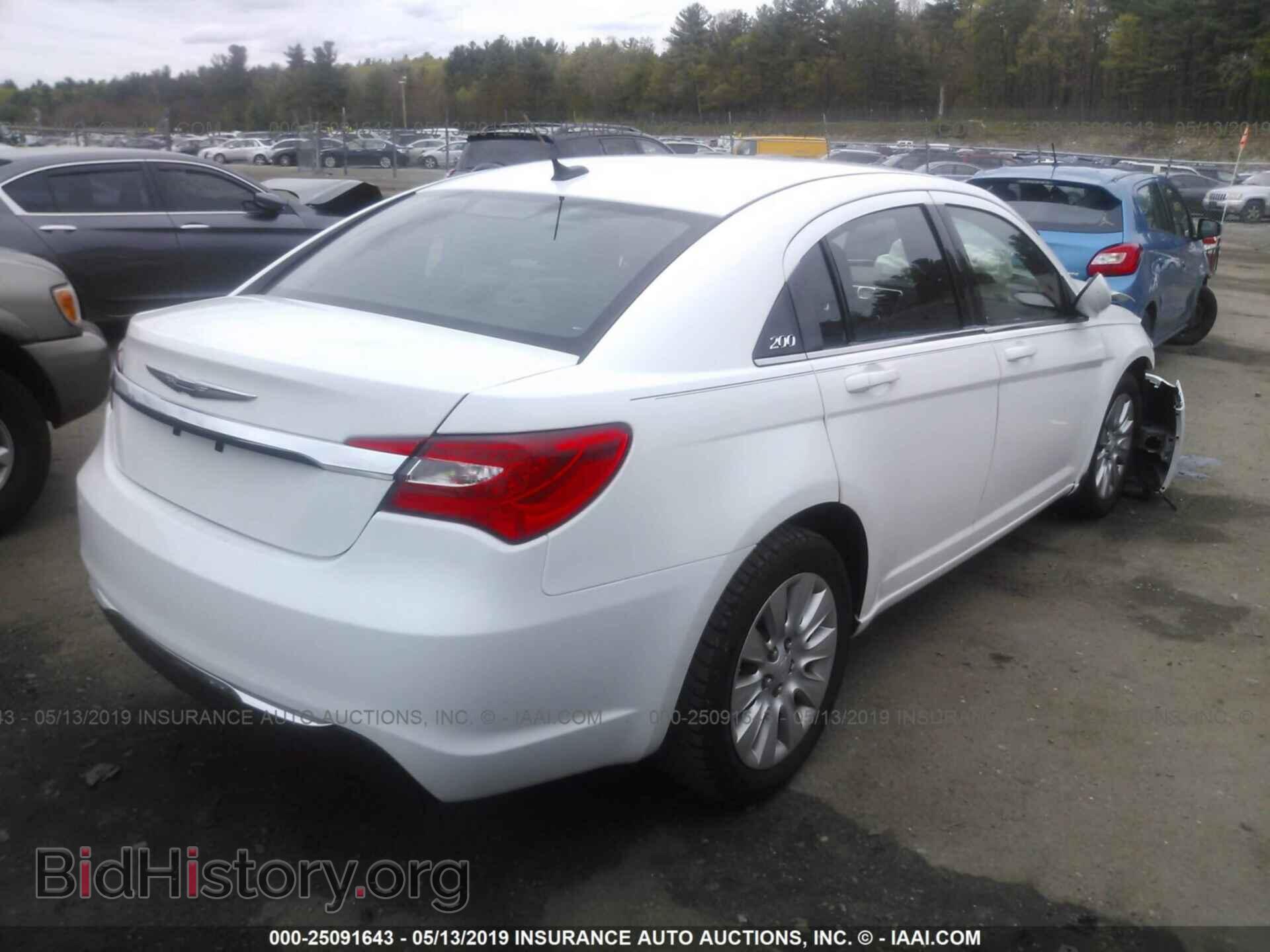 2014 CHRYSLER 200 - VIN: 1C3CCBAB3EN210977 - Фото 4