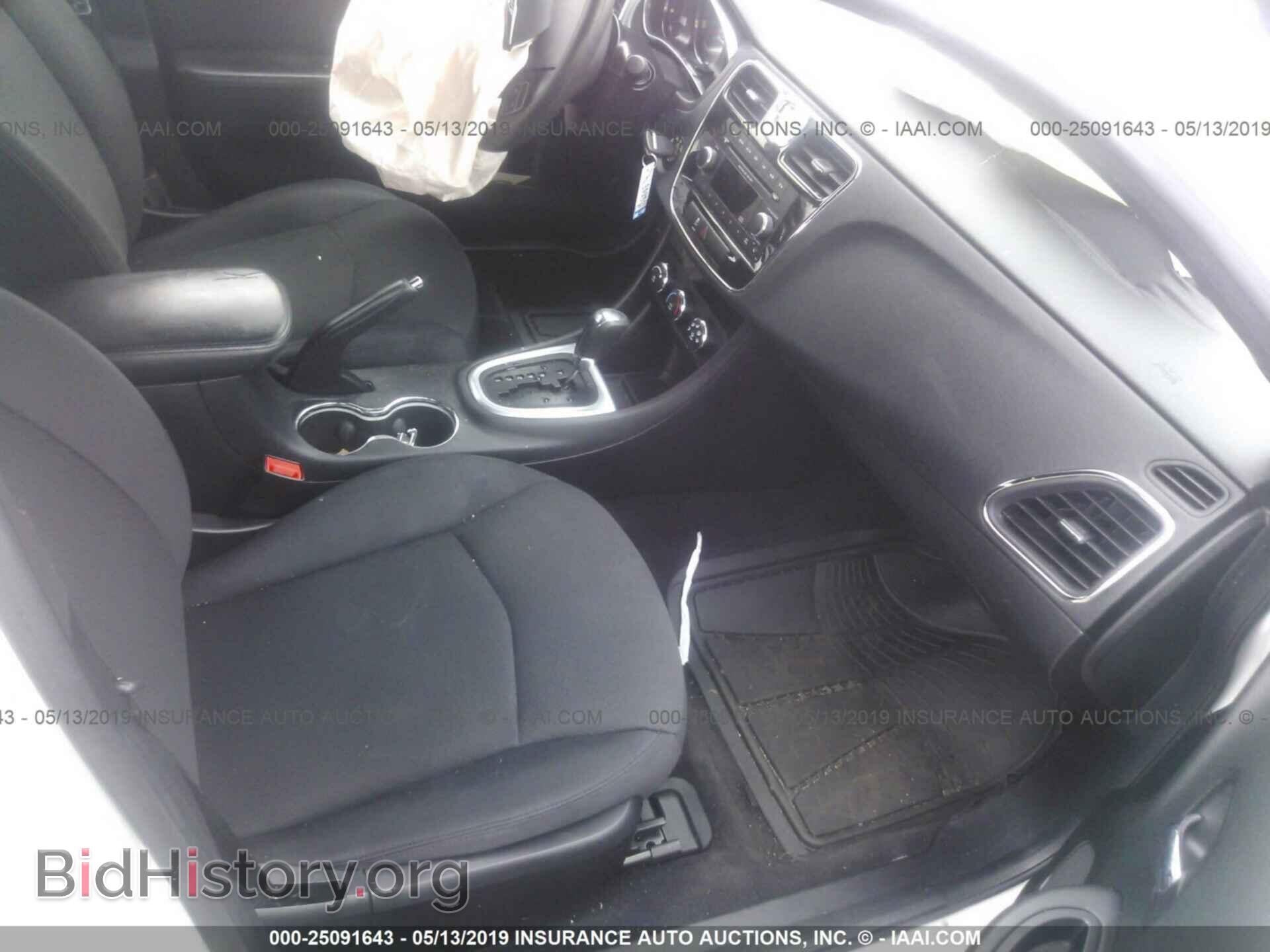 2014 CHRYSLER 200 - VIN: 1C3CCBAB3EN210977 - Фото 5