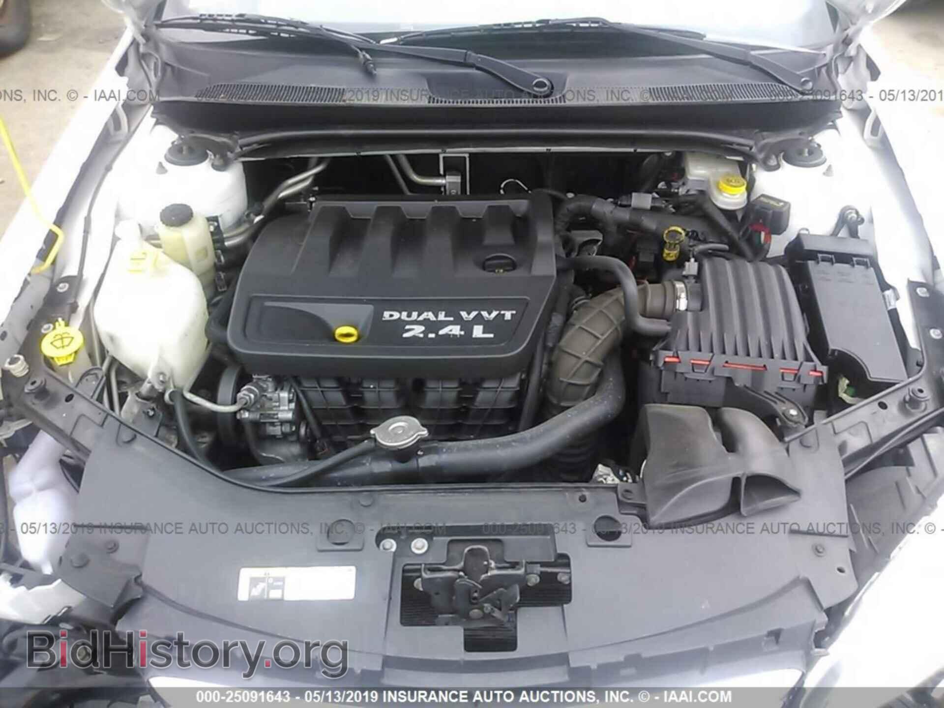 2014 CHRYSLER 200 - VIN: 1C3CCBAB3EN210977 - Фото 10