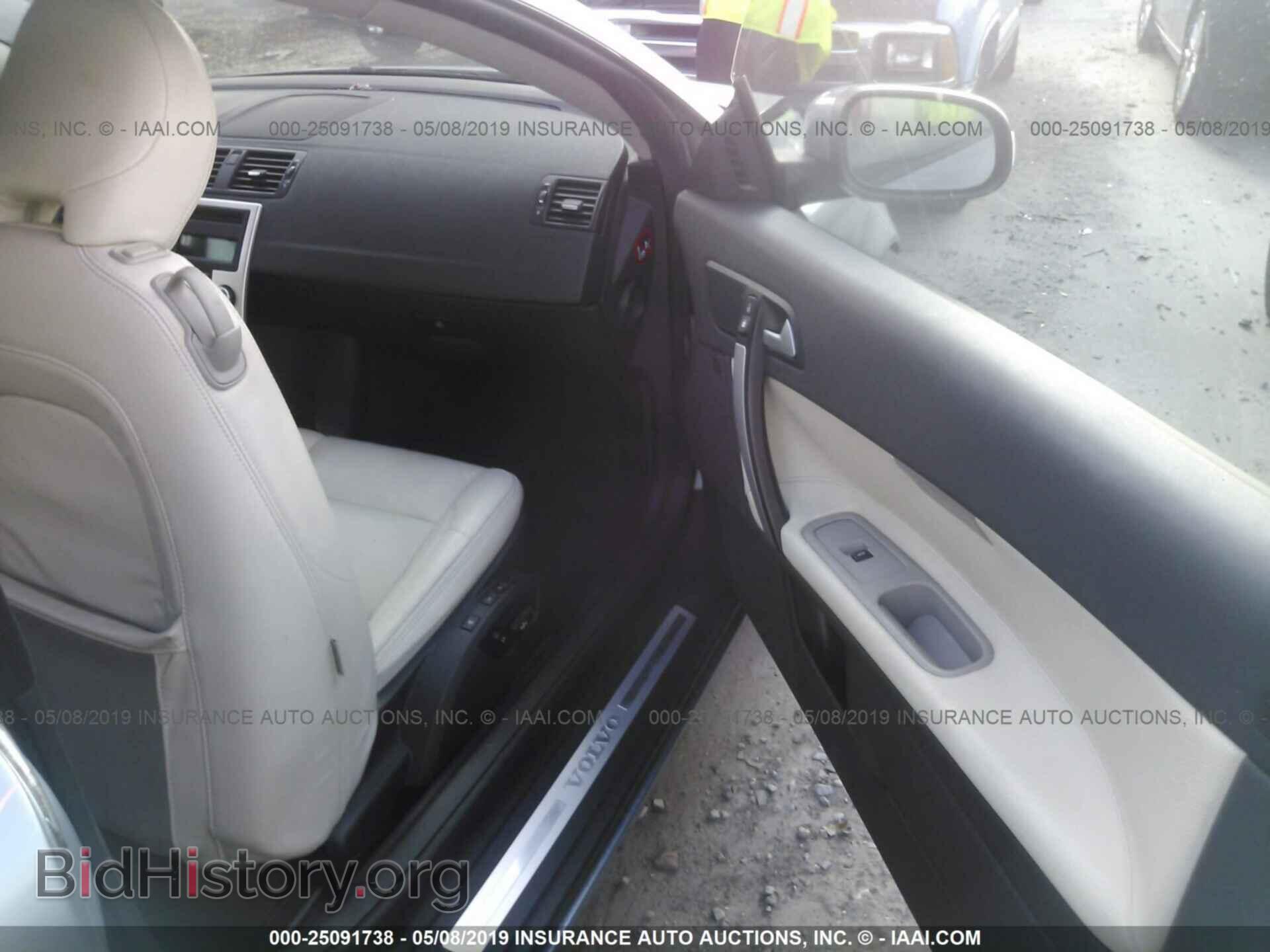 2011 VOLVO C70 - VIN: YV1672MC7BJ113411 - Фото 5