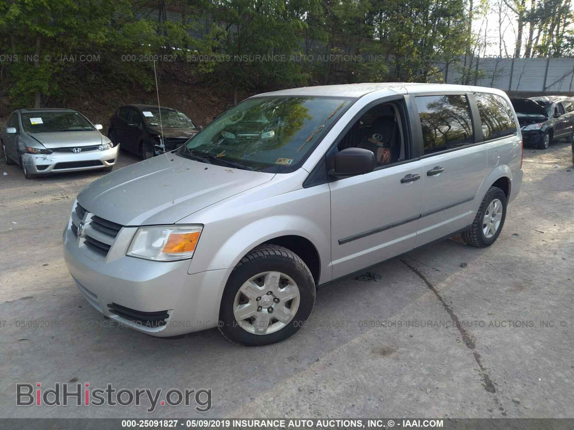 2010 DODGE GRAND CARAVAN - VIN: 2D4CN1AE4AR439873 - Фото 2
