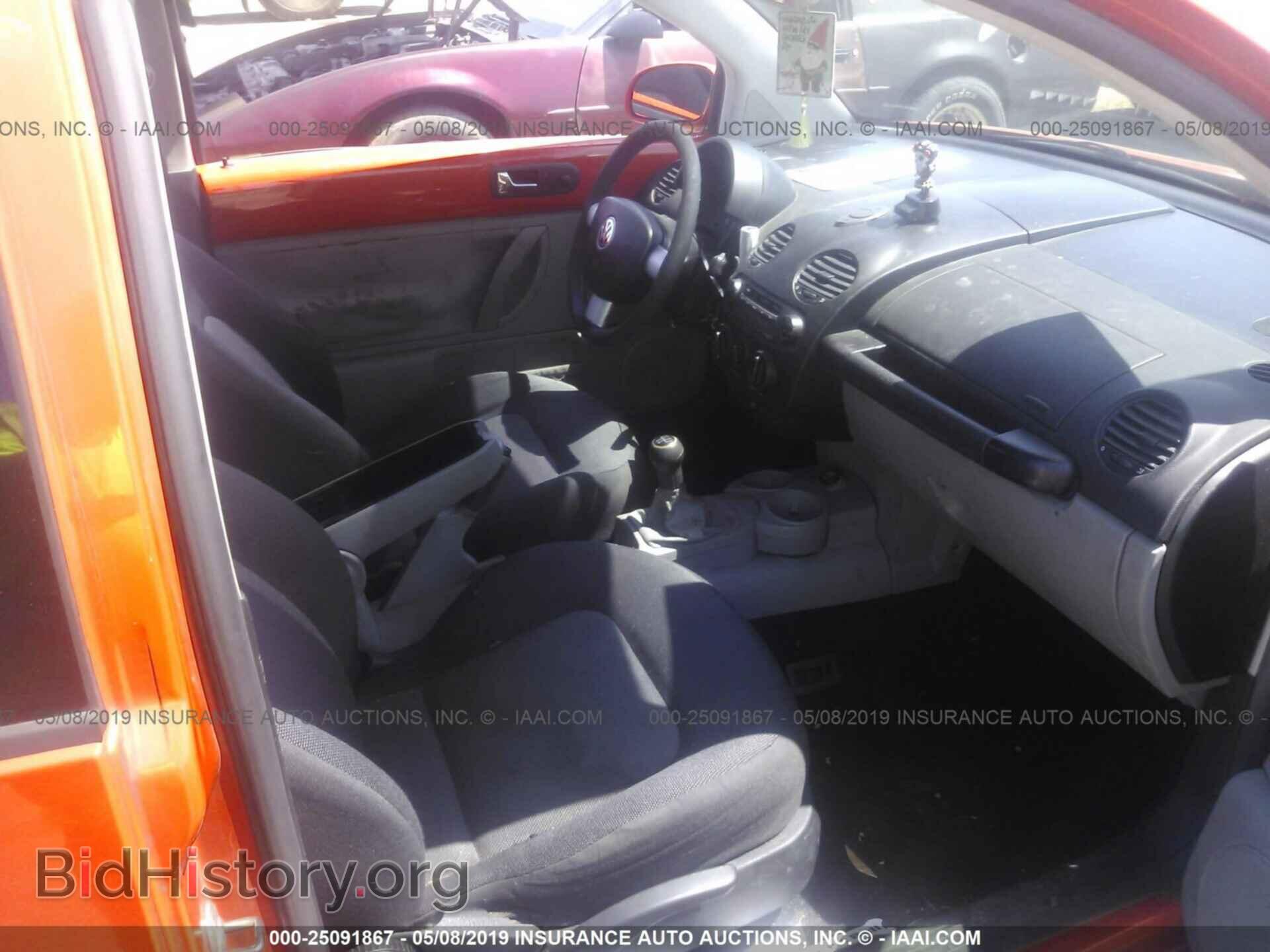 2003 VOLKSWAGEN NEW BEETLE - VIN: 3VWCP21C83M413165 - Фото 5