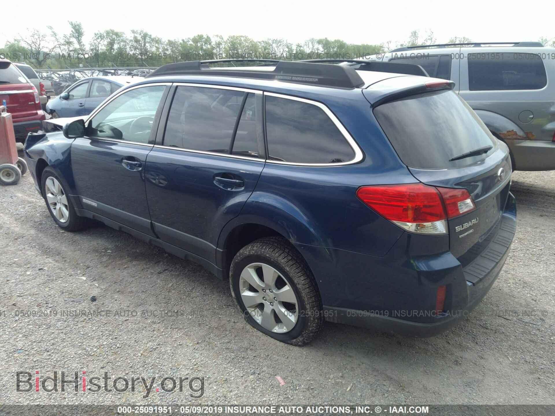 2010 SUBARU OUTBACK - VIN: 4S4BRCCC8A3331068 - Photo 3