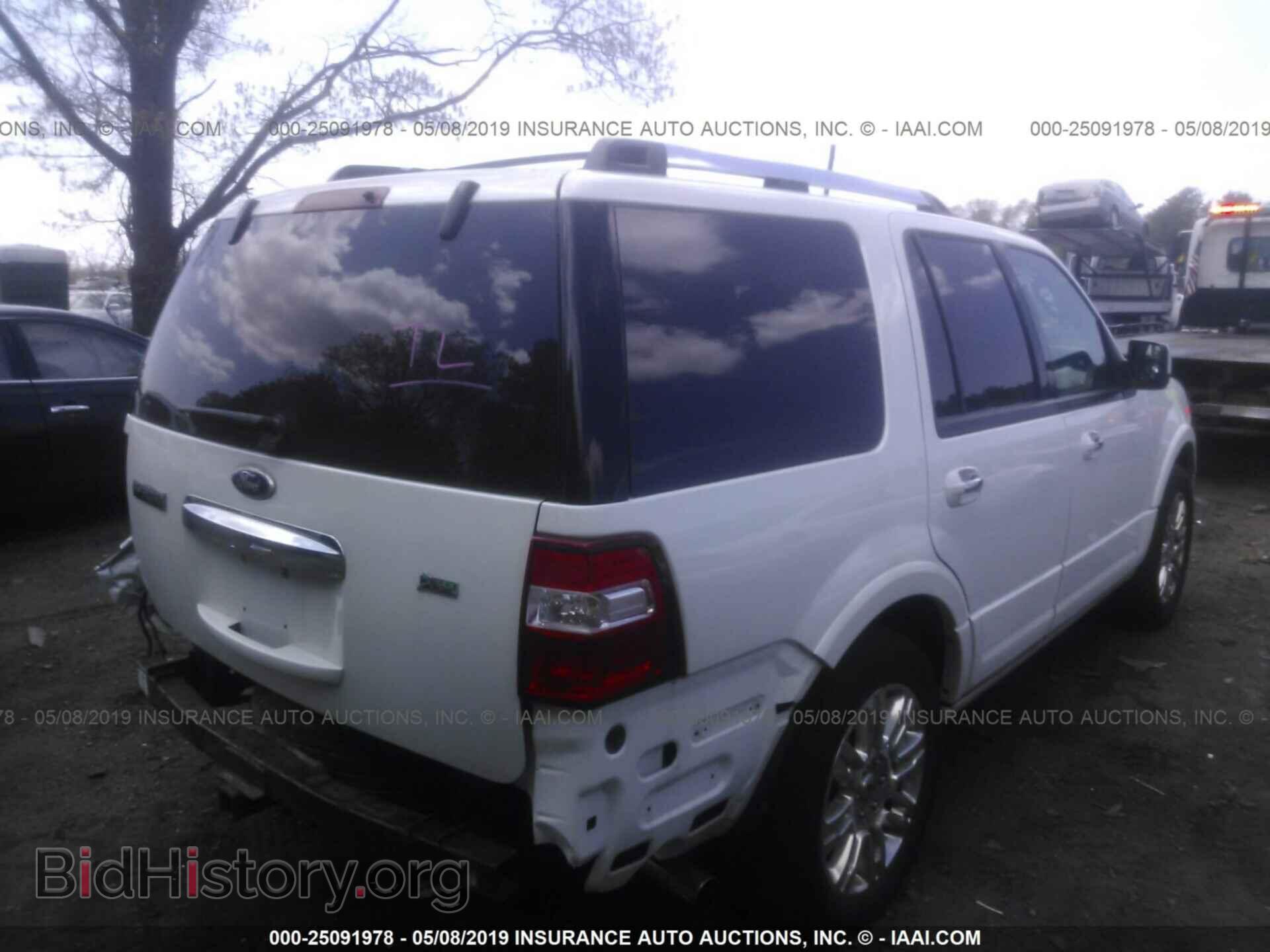 2011 FORD EXPEDITION - VIN: 1FMJU2A56BEF10823 - Фото 4