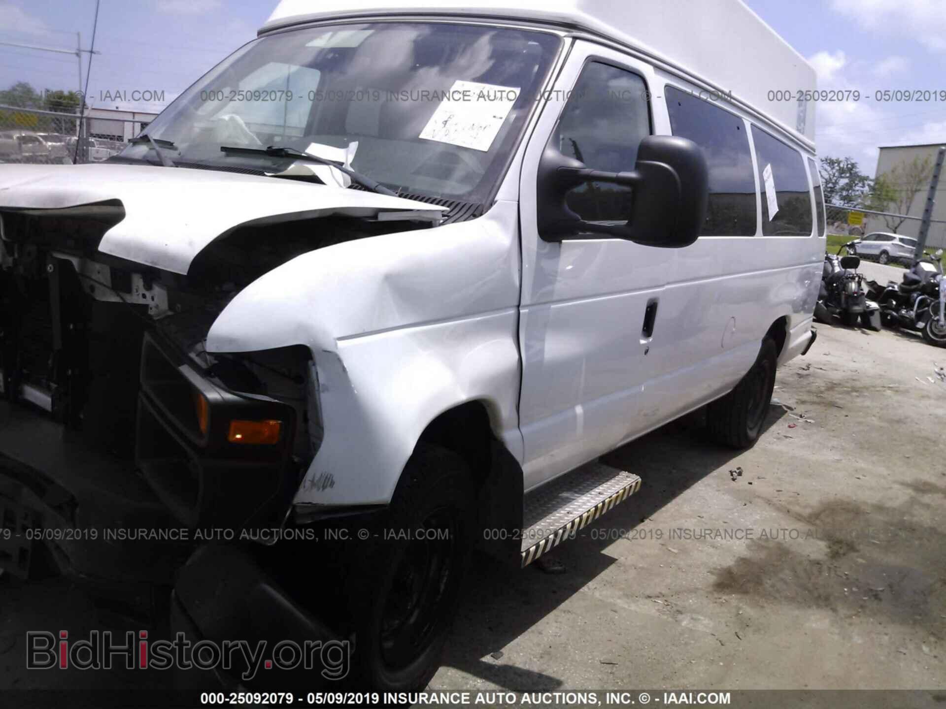 2009 FORD ECONOLINE - VIN: 1FTSS34L69DA76711 - Фото 2