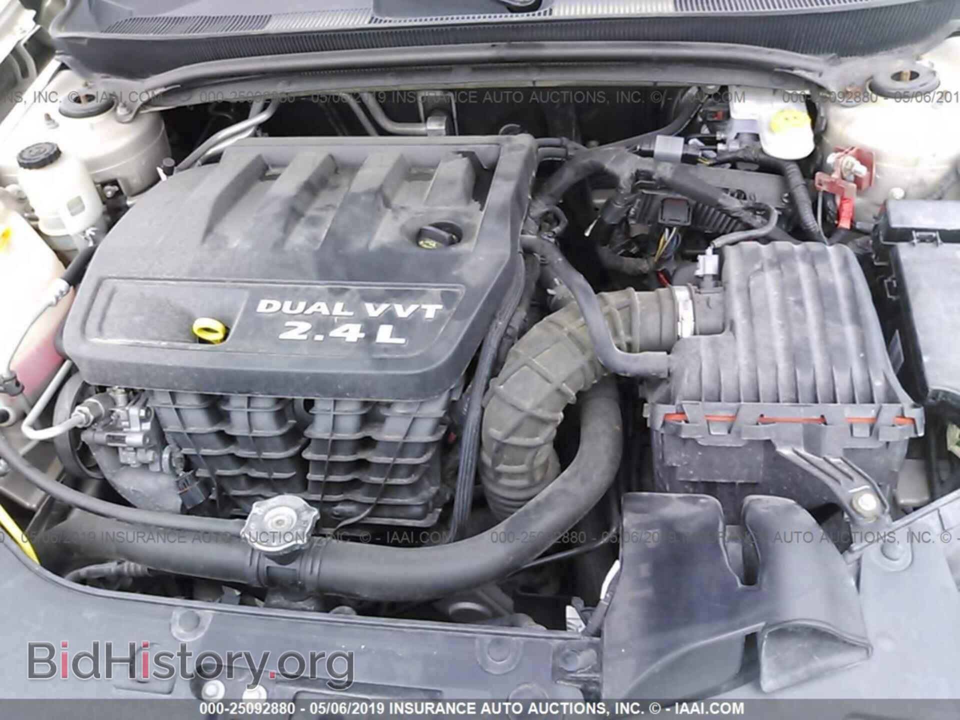 2013 CHRYSLER 200 - VIN: 1C3CCBBB4DN649831 - Photo 10