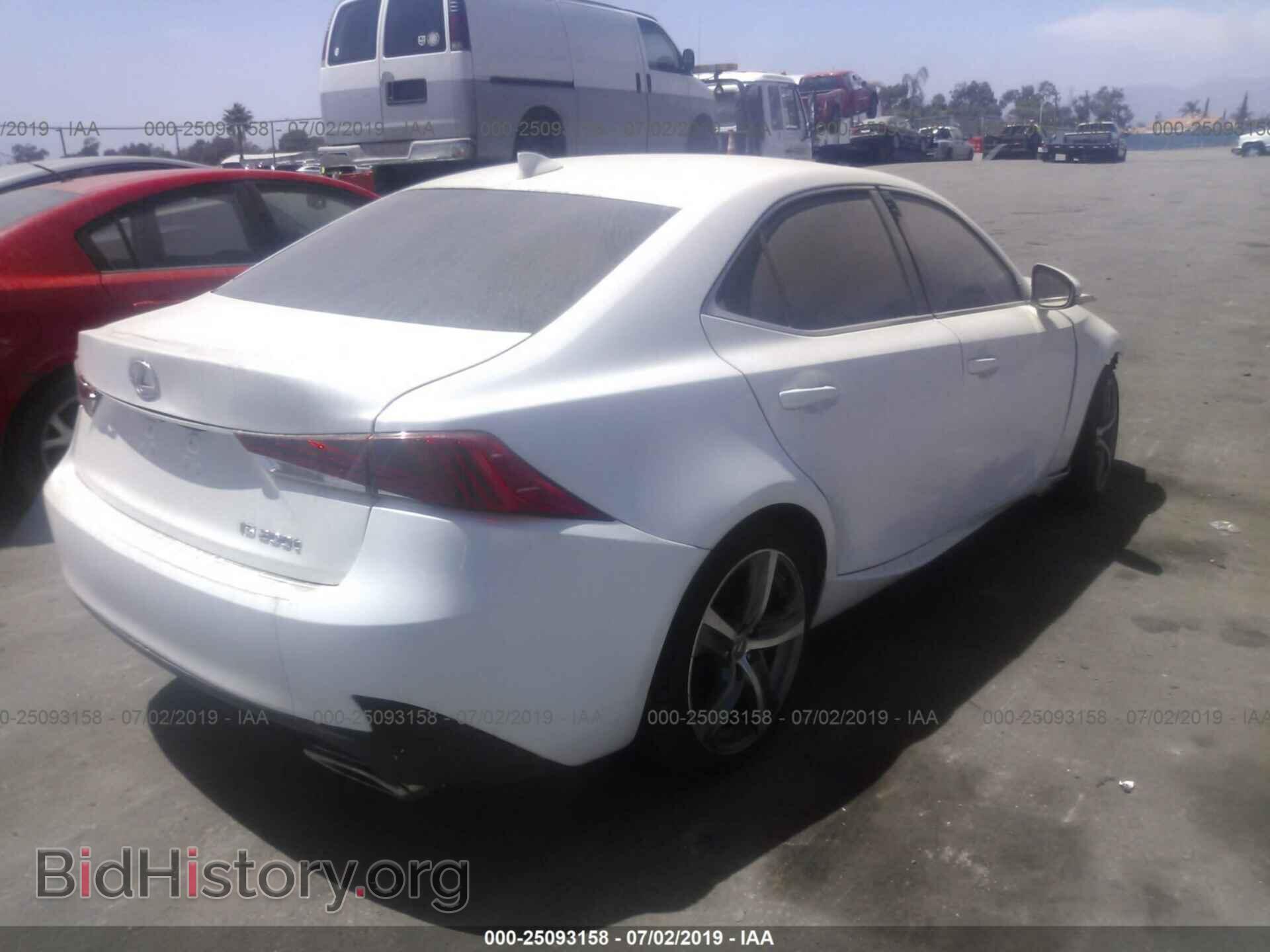 2017 LEXUS IS - VIN: JTHBA1D26H5044850 - Фото 4