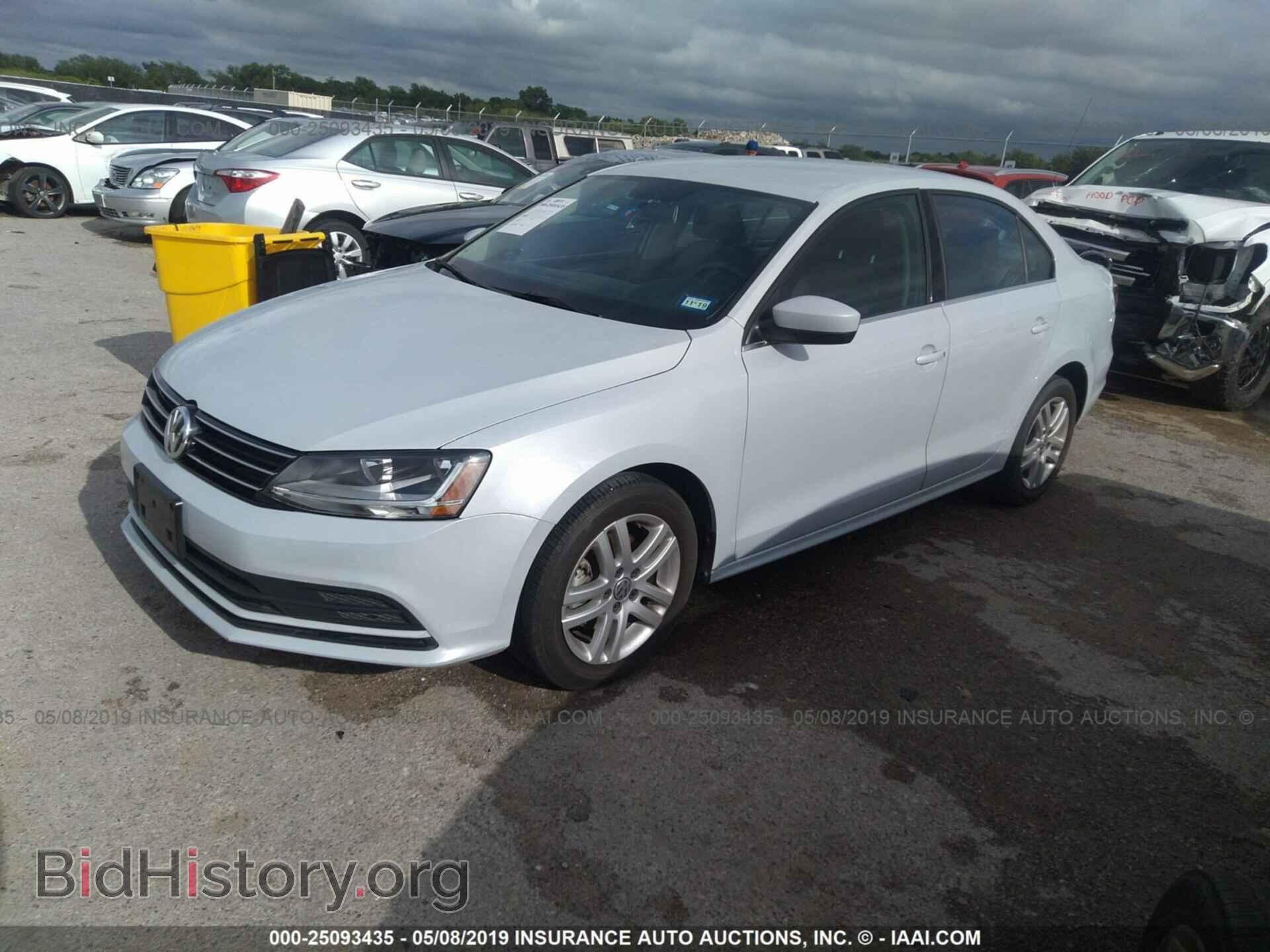 2017 VOLKSWAGEN JETTA - VIN: 3VW2B7AJ2HM341568 - Фото 2