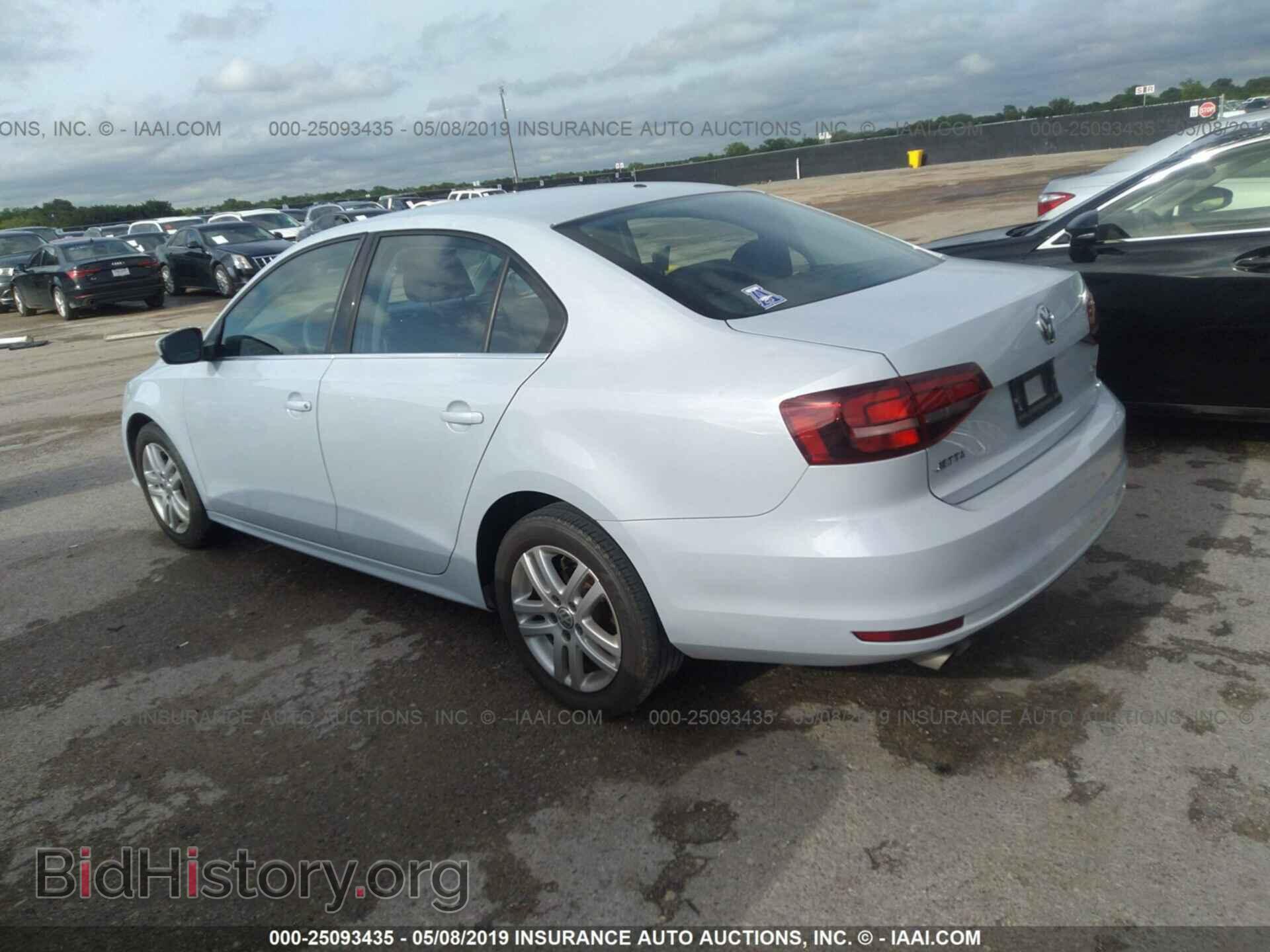 2017 VOLKSWAGEN JETTA - VIN: 3VW2B7AJ2HM341568 - Фото 3