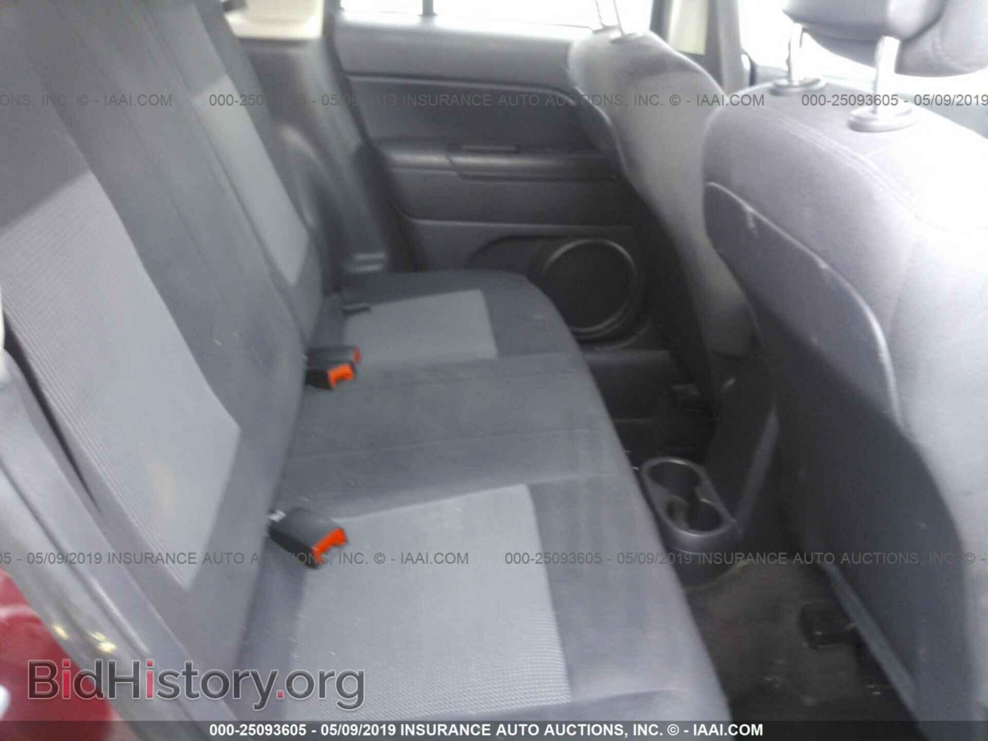 2015 JEEP COMPASS - VIN: 1C4NJCBAXFD249708 - Фото 8