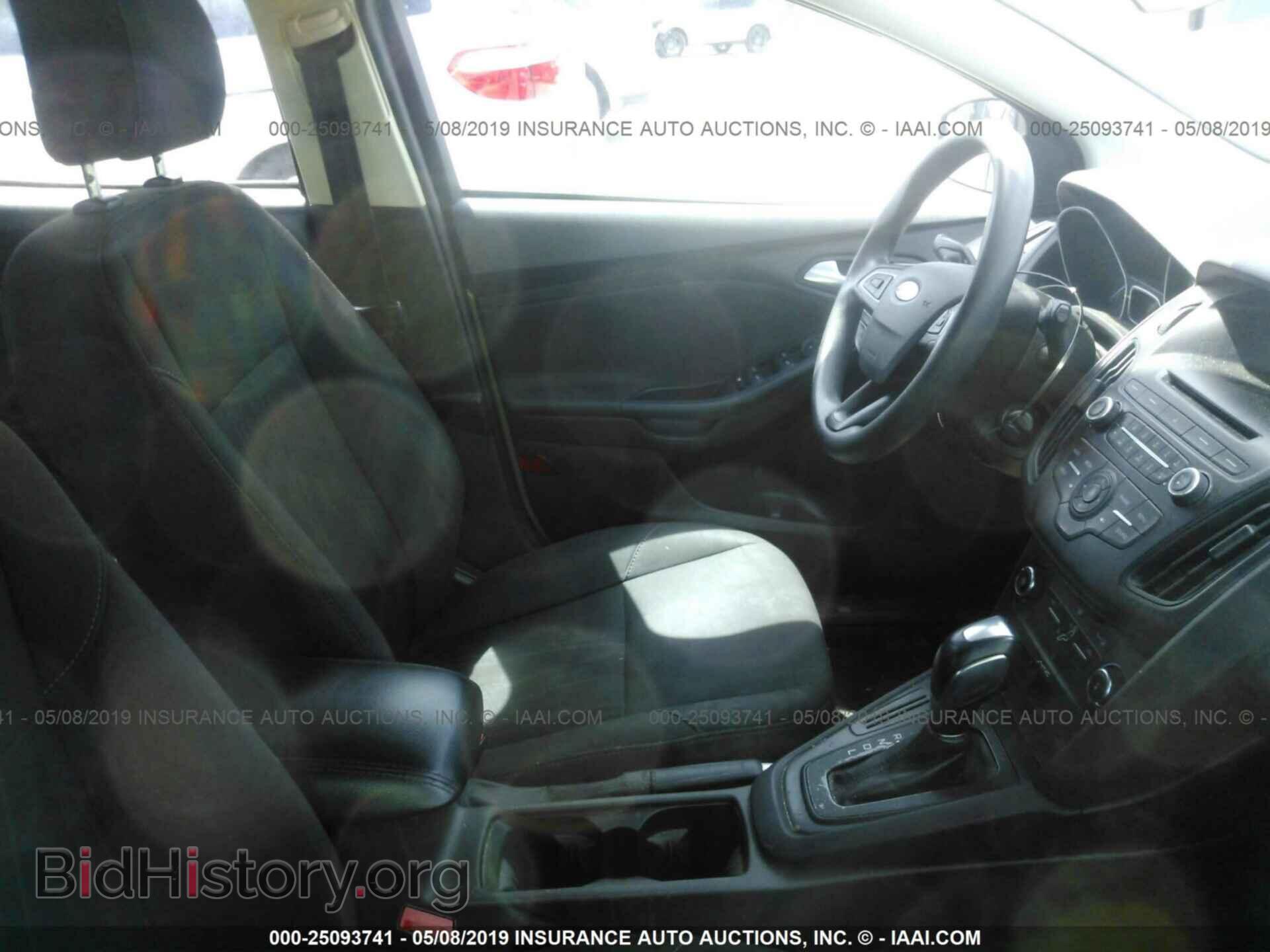 2016 FORD FOCUS - VIN: 1FADP3K22GL216895 - Photo 5