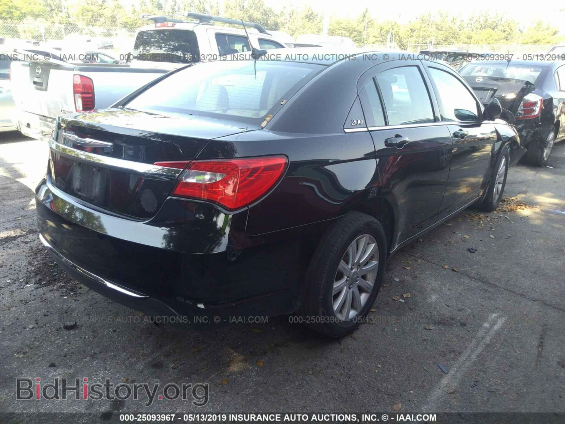 2012 CHRYSLER 200 - VIN: 1C3CCBBB1CN109058 - Фото 4