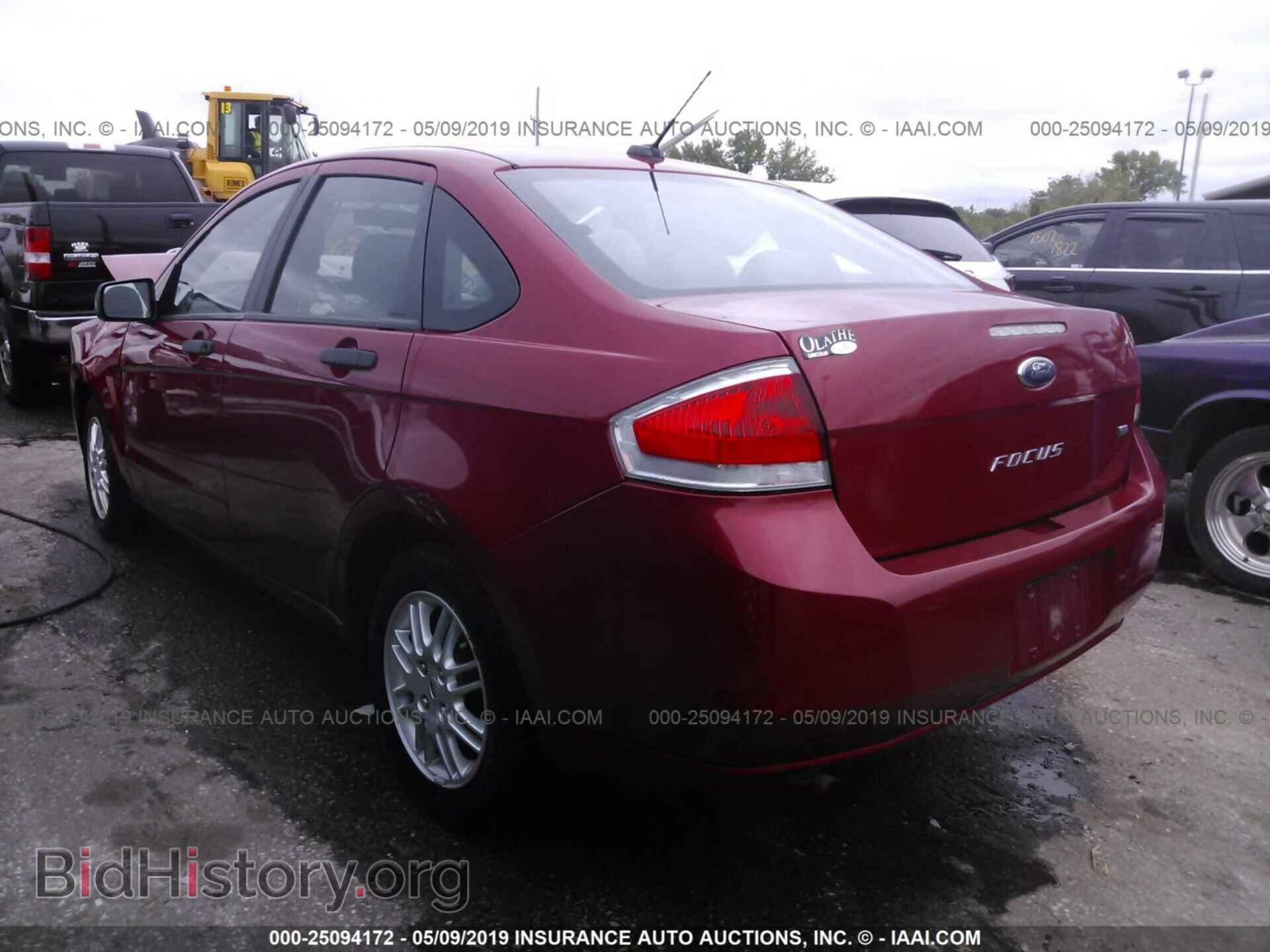 2011 FORD FOCUS - VIN: 1FAHP3FN1BW103064 - Фото 3