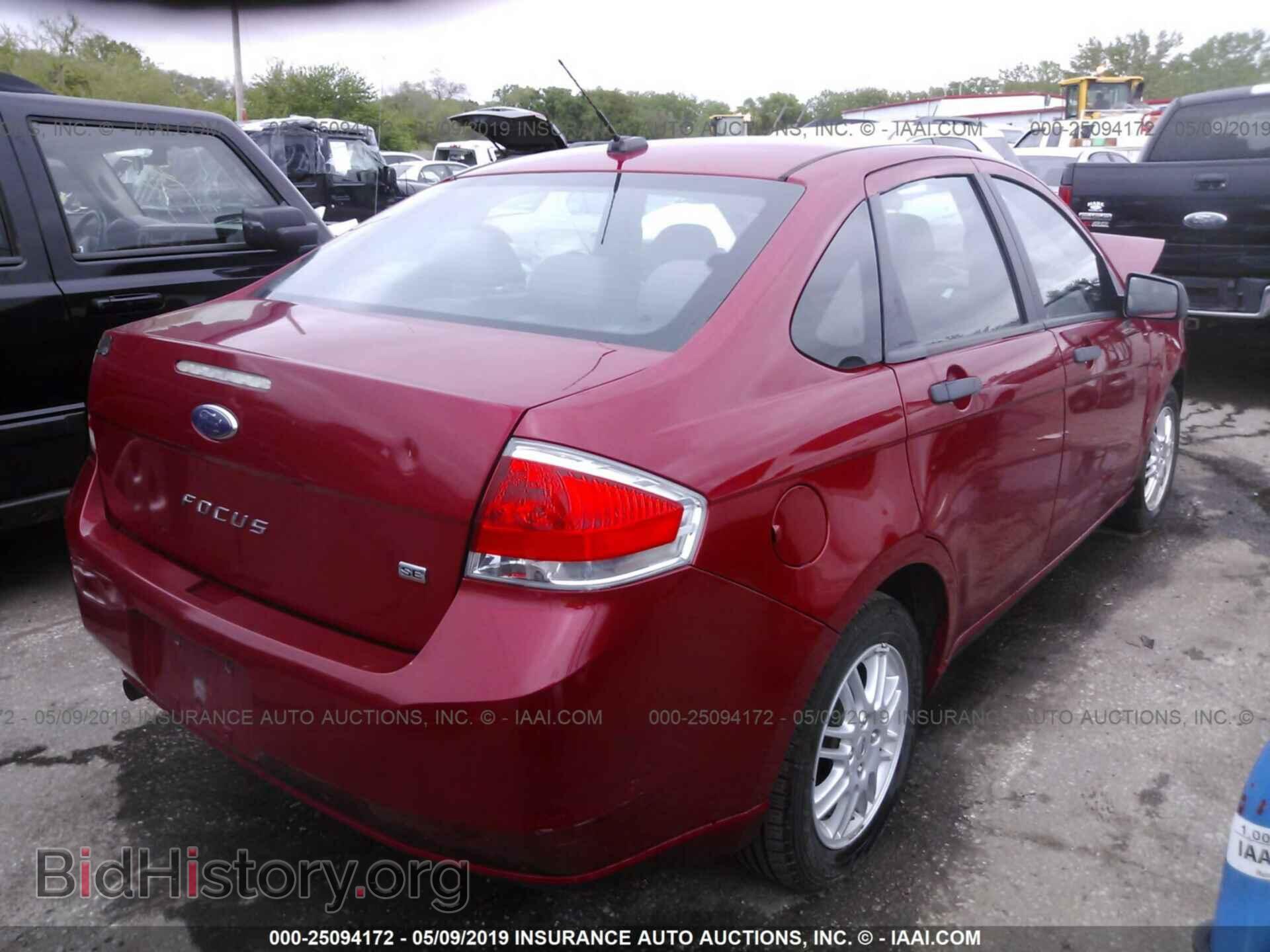 2011 FORD FOCUS - VIN: 1FAHP3FN1BW103064 - Фото 4