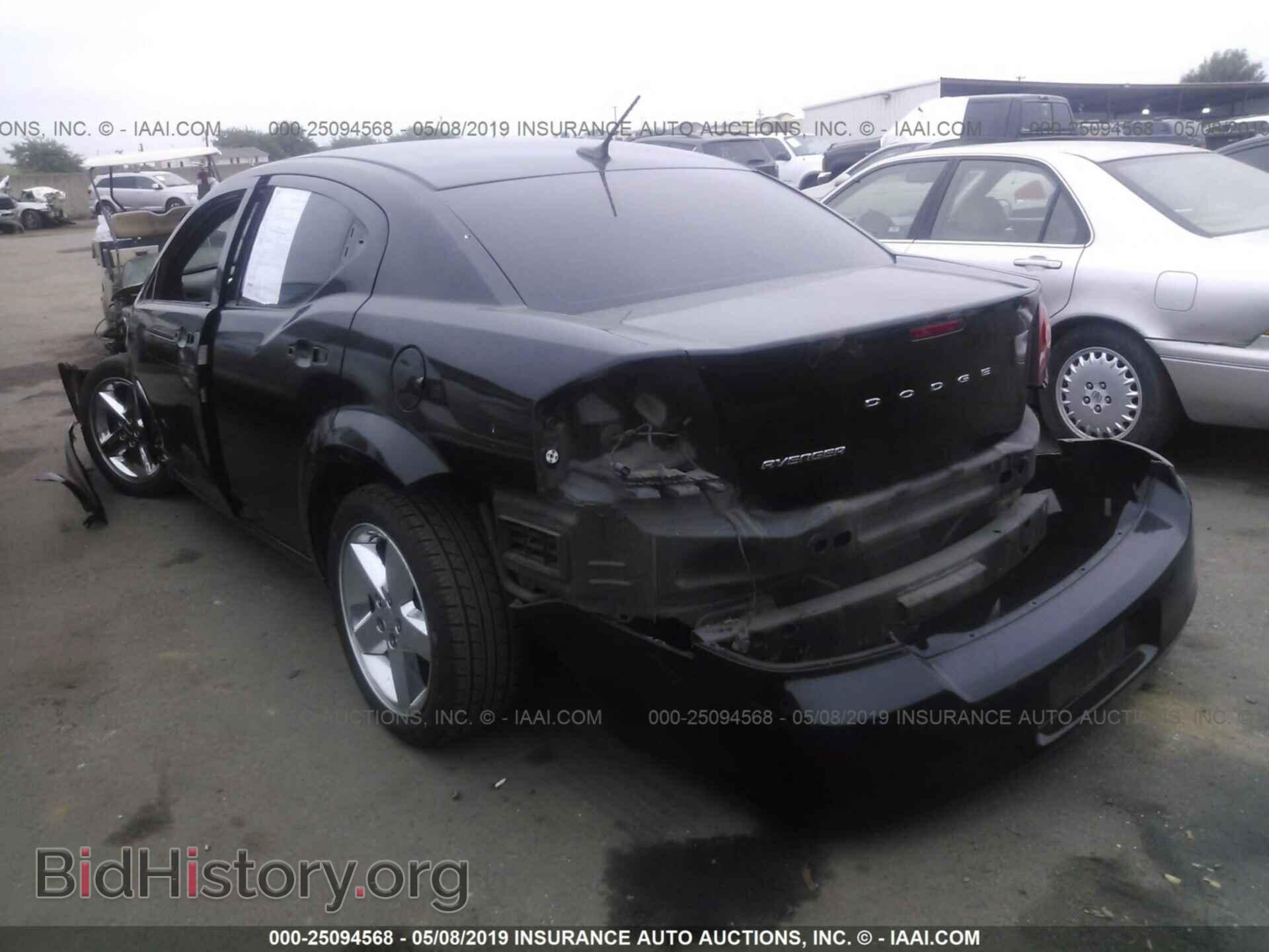 2011 DODGE AVENGER - VIN: 1B3BD4FB2BN588181 - Фото 3